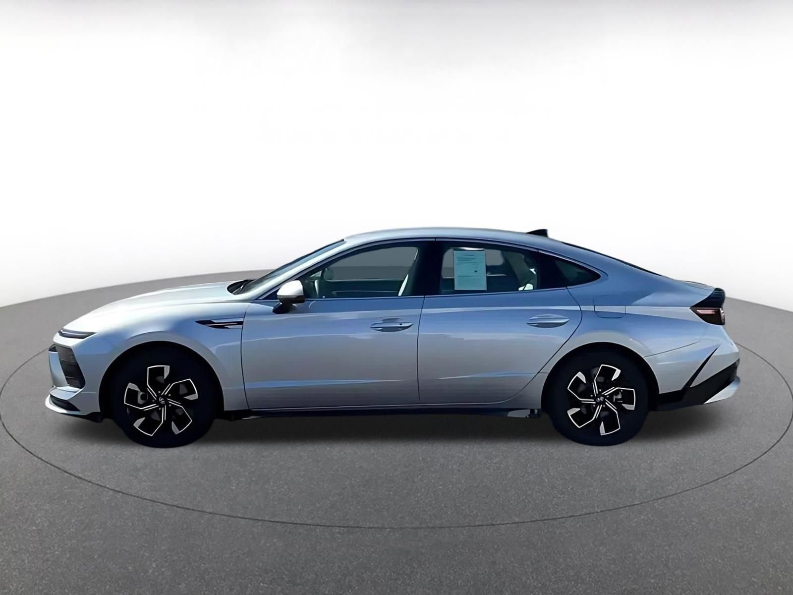 Thumbnail: 2025 Hyundai Sonata - 11