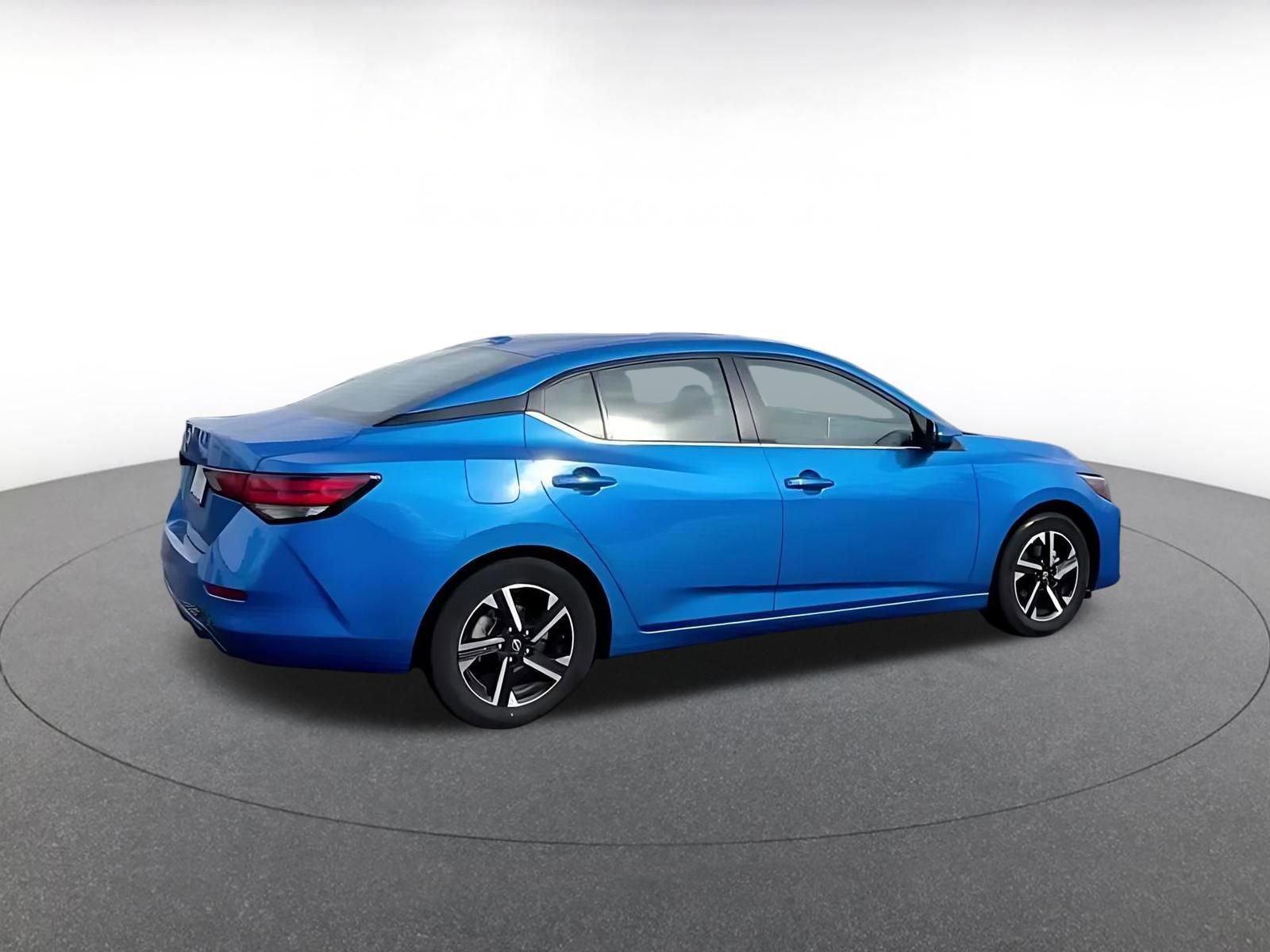 Thumbnail: 2025 Nissan Sentra - 15