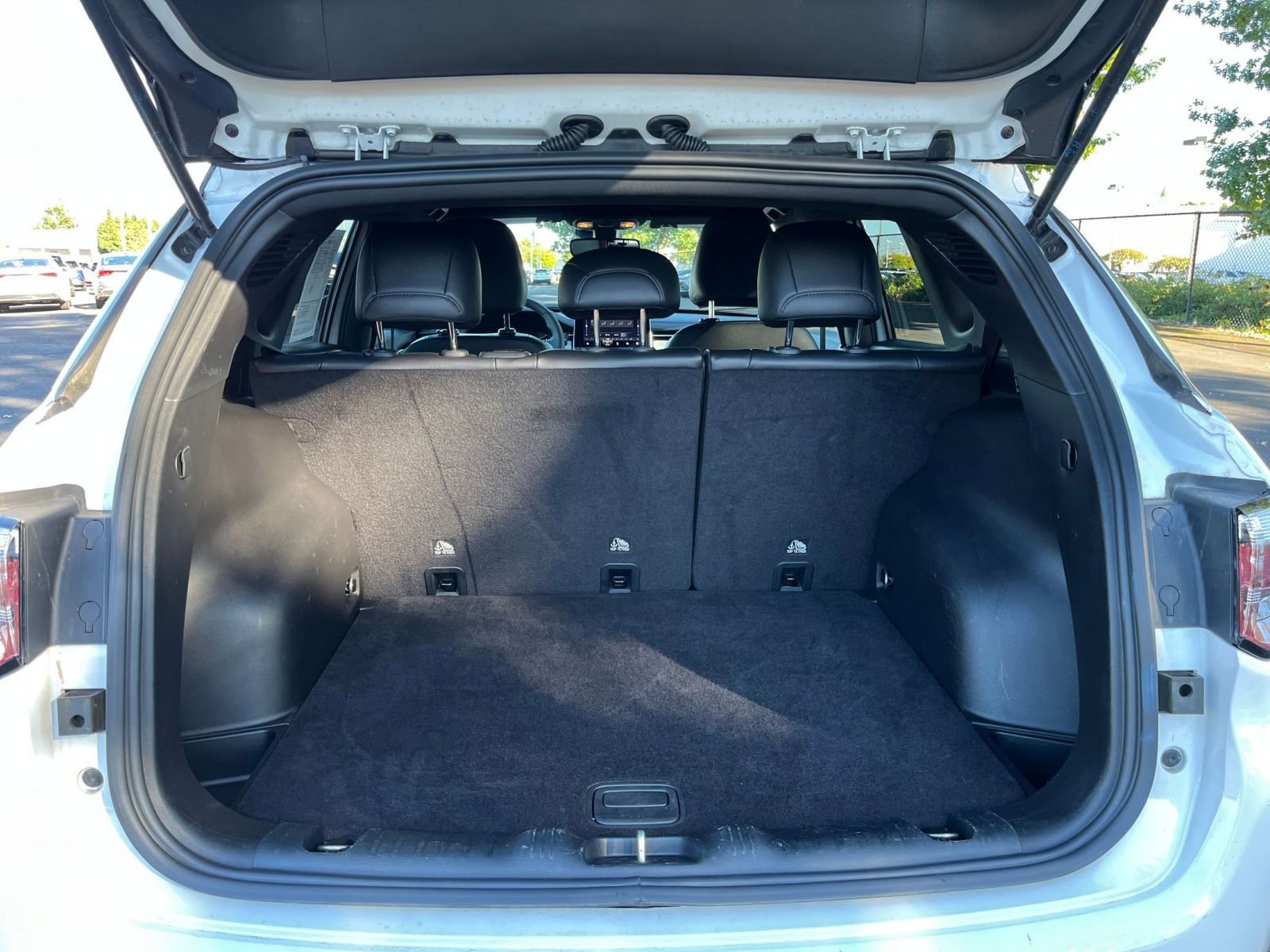 Thumbnail: 2025 Jeep Compass - 32