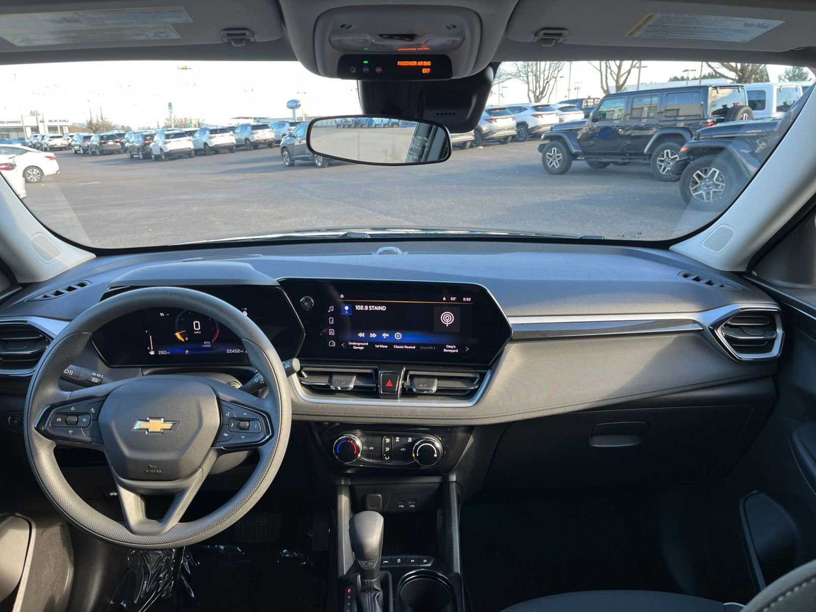 Thumbnail: 2025 Chevrolet TrailBlazer - 32