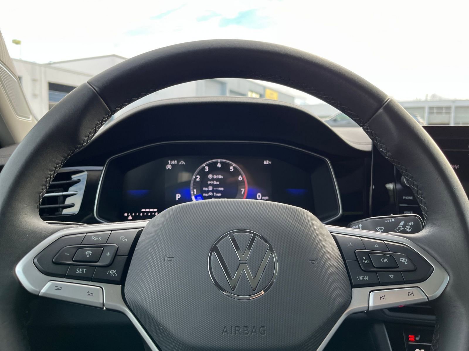 Thumbnail: 2025 Volkswagen Jetta - 29