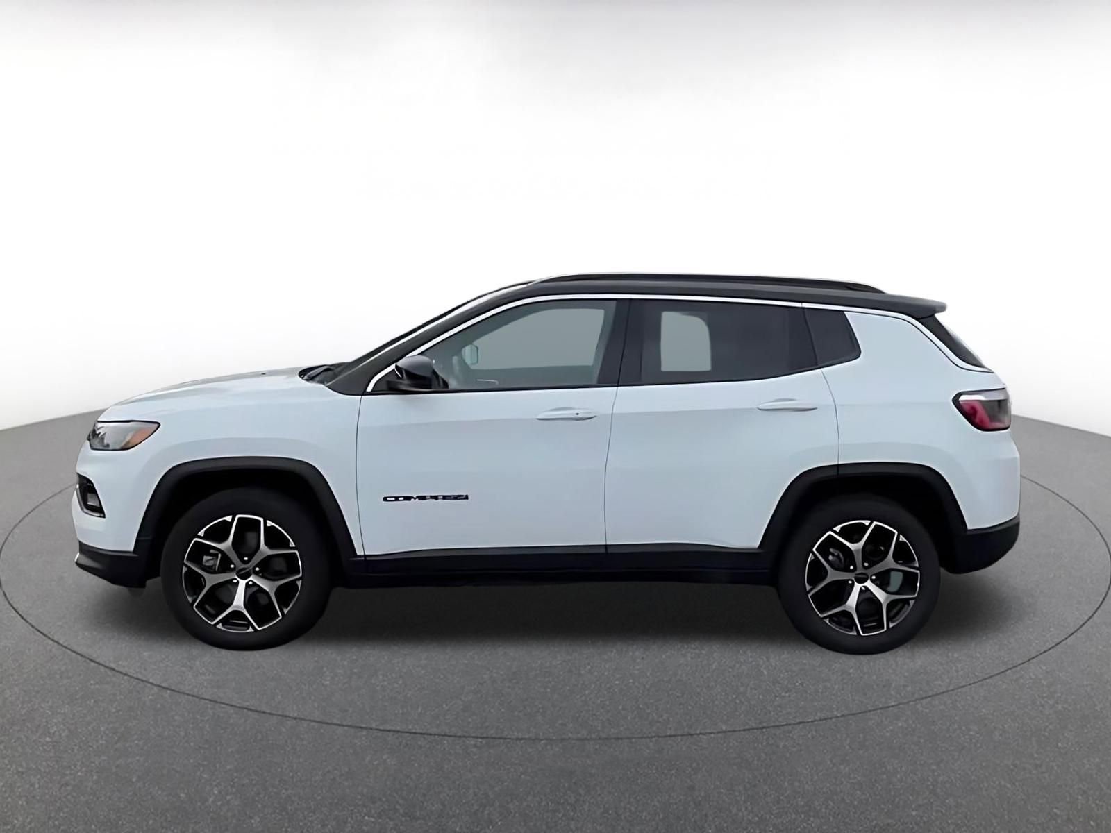 Thumbnail: 2025 Jeep Compass - 9