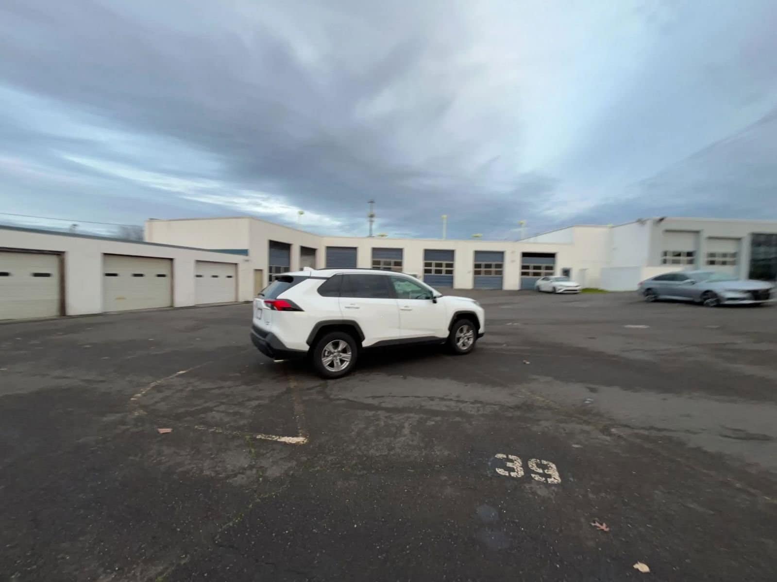 Thumbnail: 2025 Toyota RAV4 - 15