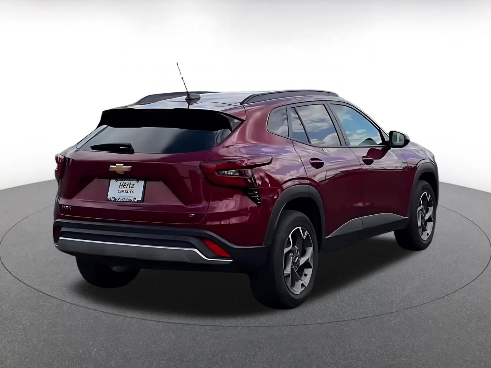 Thumbnail: 2025 Chevrolet Trax - 14