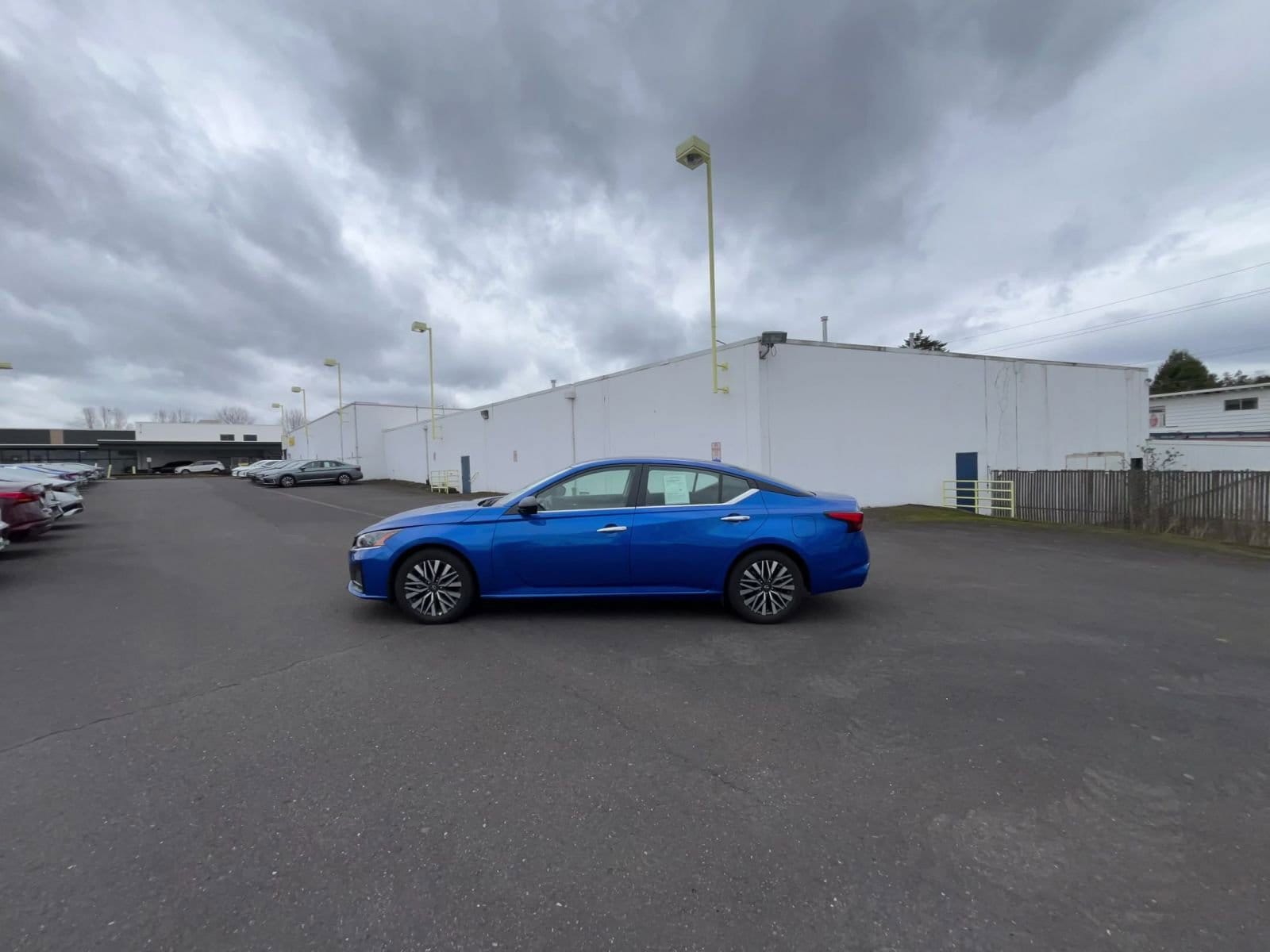 Thumbnail: 2025 Nissan Altima - 16