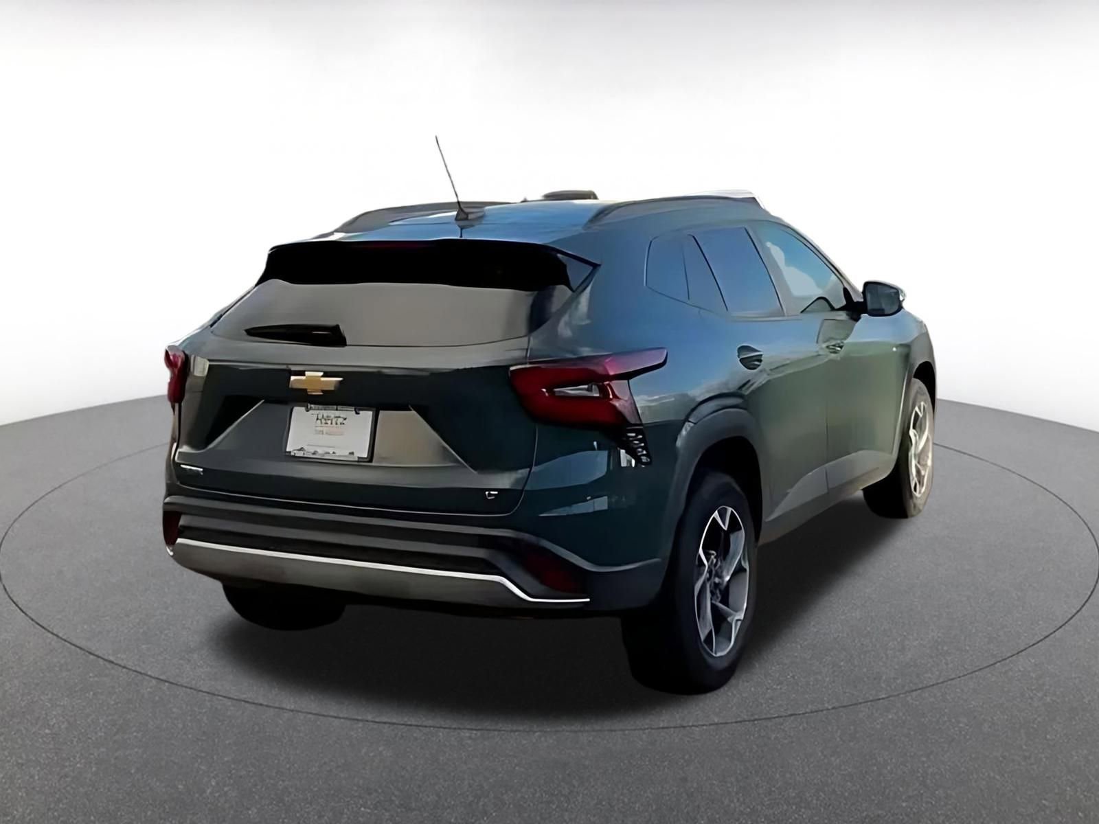 Thumbnail: 2025 Chevrolet Trax - 11