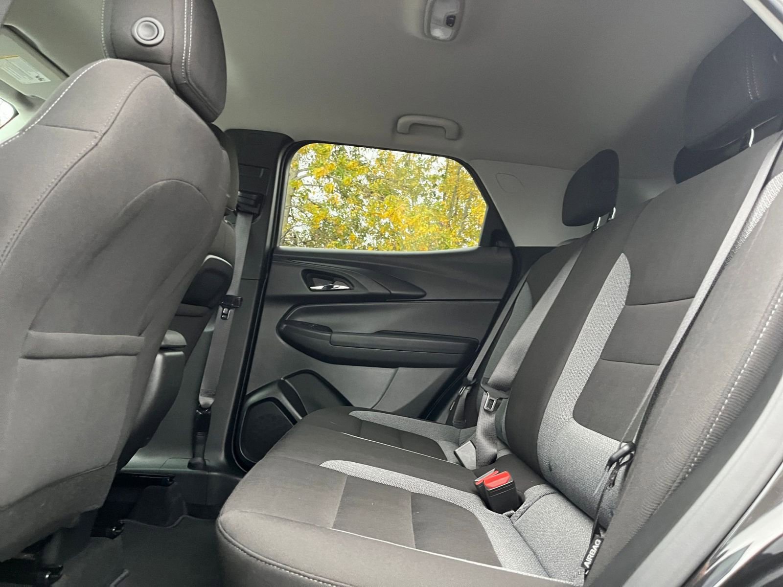 Thumbnail: 2025 Chevrolet TrailBlazer - 23