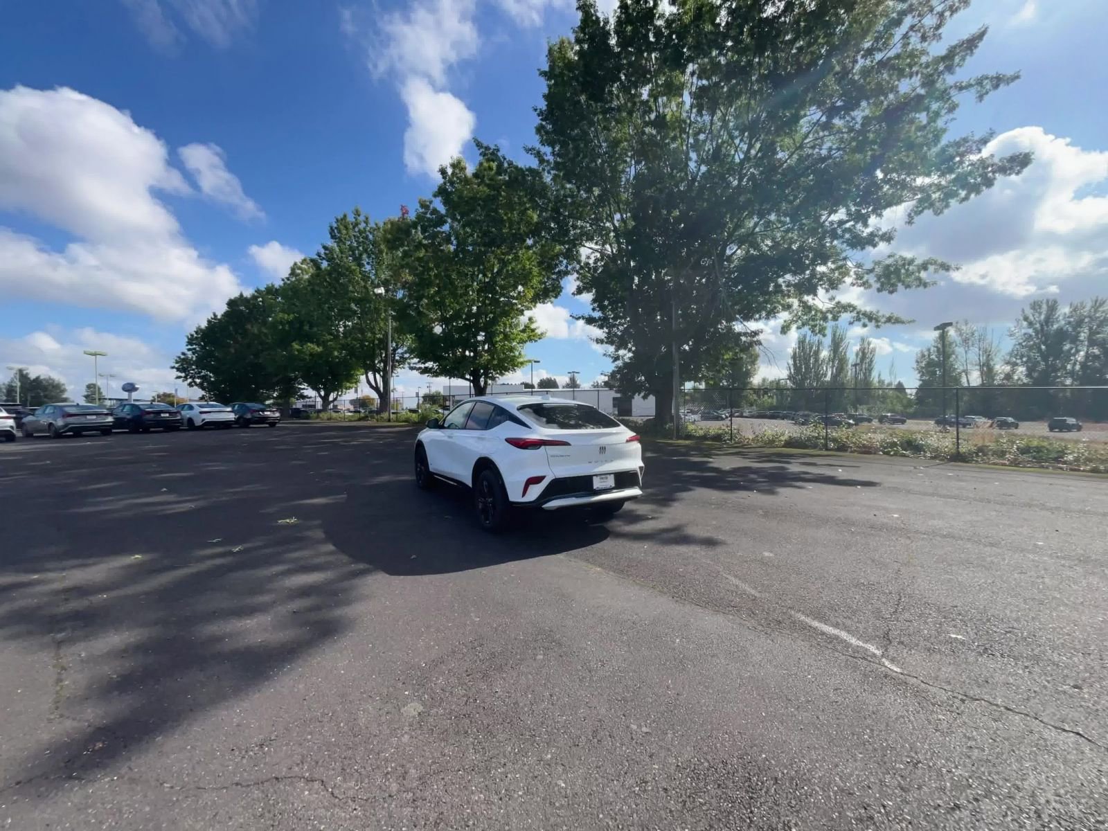 Thumbnail: 2025 Buick Envista - 16