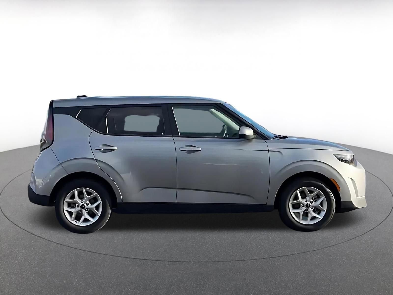 Thumbnail: 2025 Kia Soul - 16