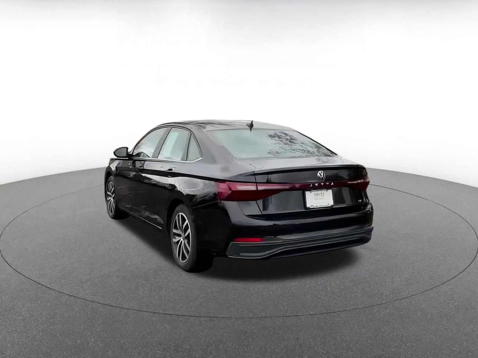 Thumbnail: 2025 Volkswagen Jetta - 12