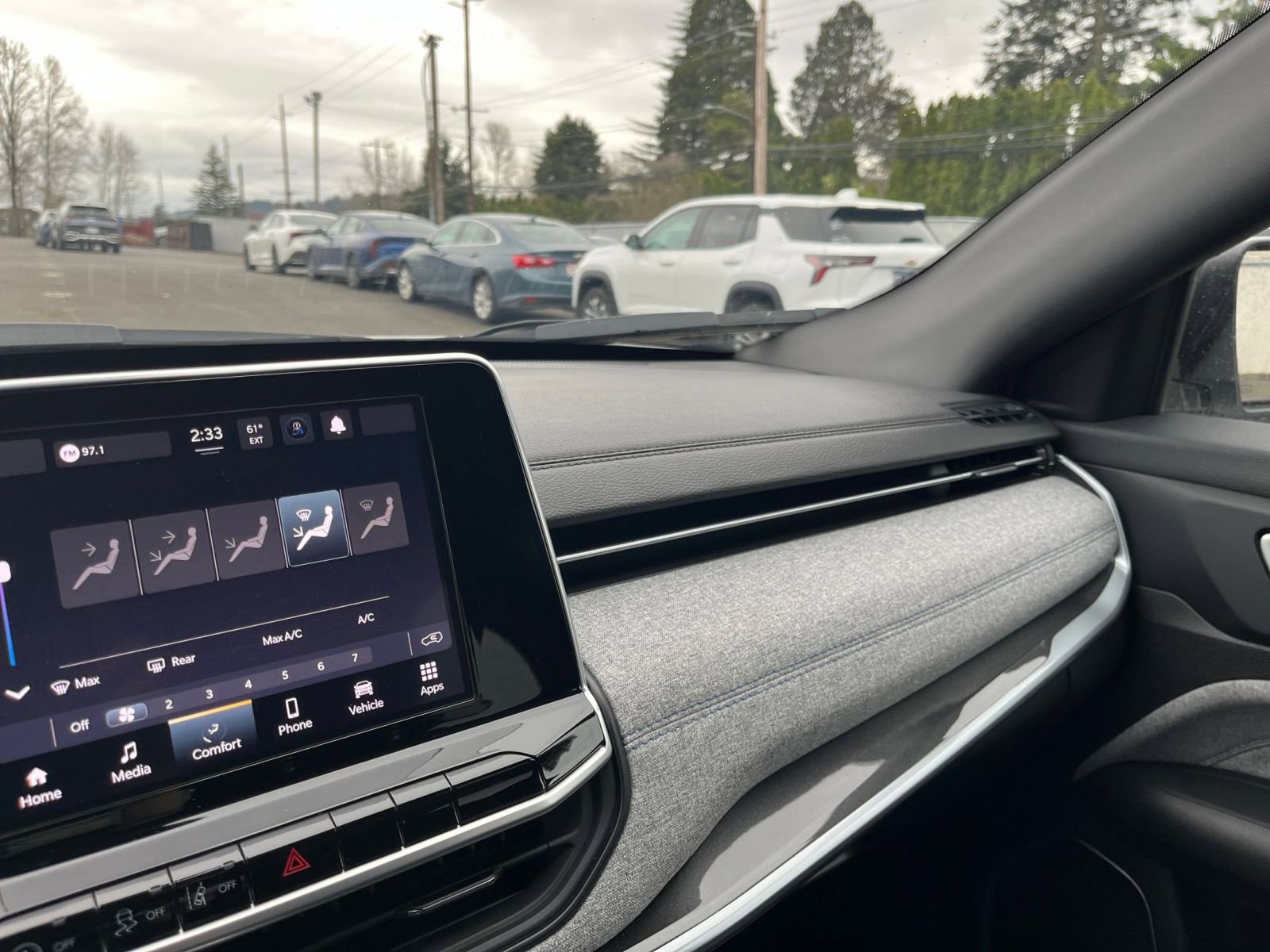 Thumbnail: 2025 Jeep Compass - 35