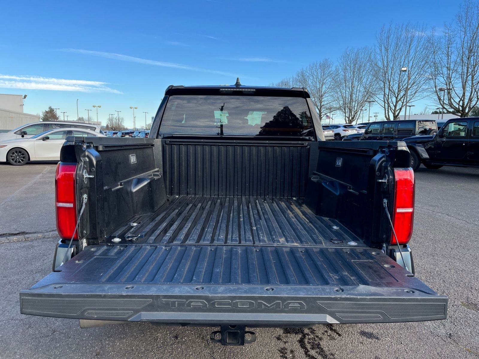 Thumbnail: 2025 Toyota Tacoma - 32