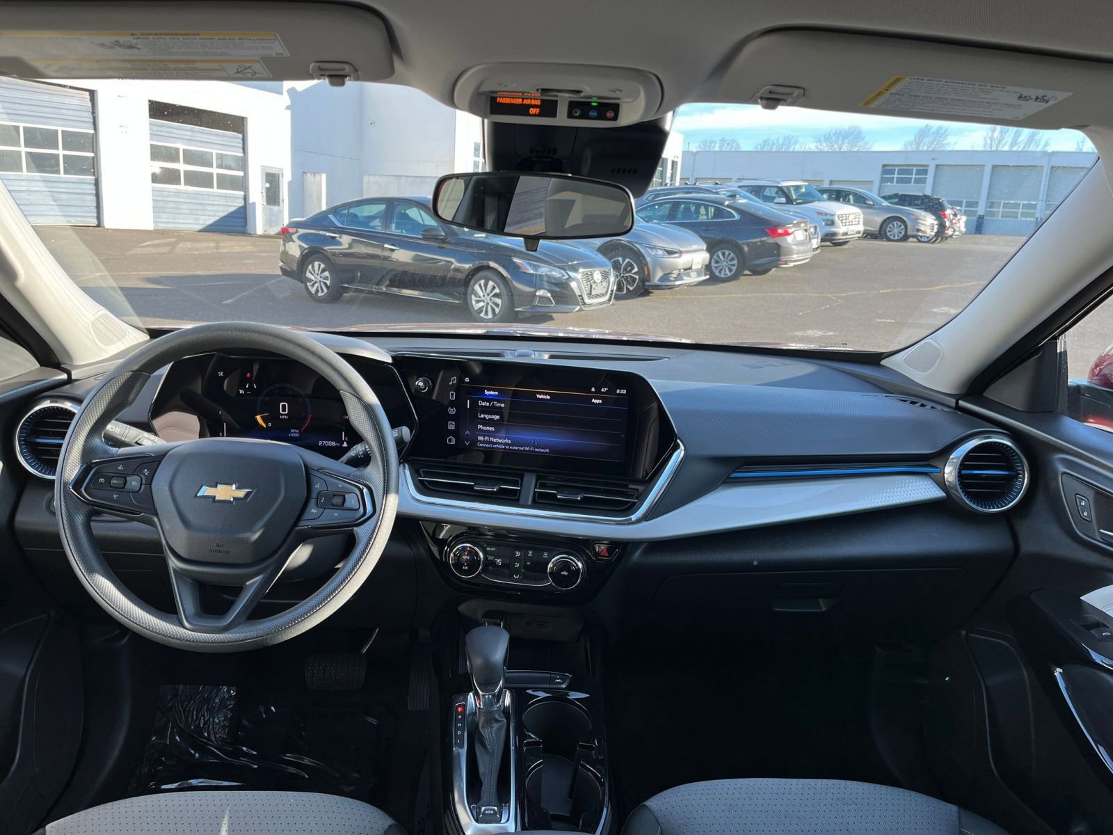 Thumbnail: 2025 Chevrolet Trax - 31