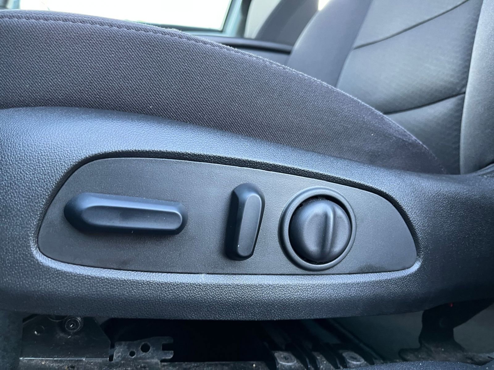 Thumbnail: 2023 Chevrolet Malibu - 22