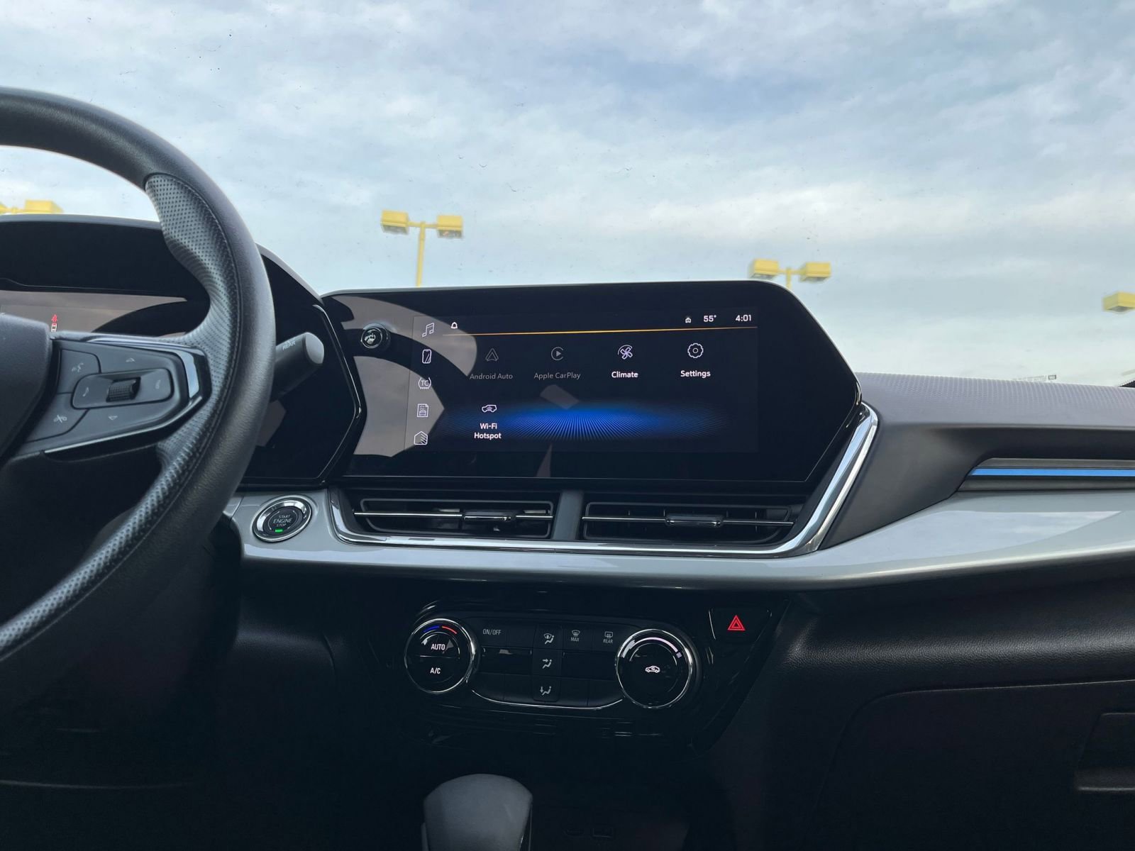 Thumbnail: 2025 Chevrolet Trax - 21