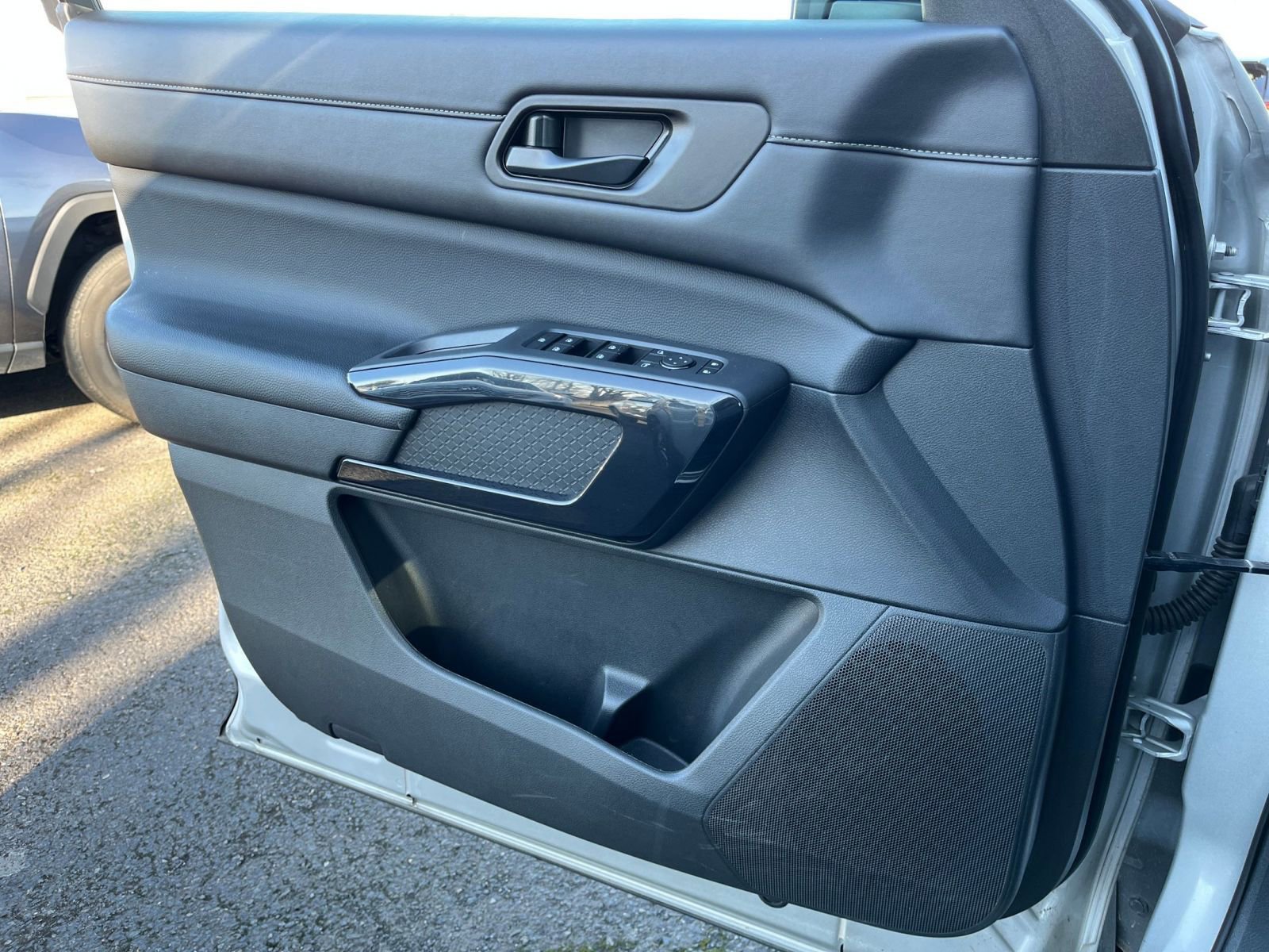 Thumbnail: 2025 Nissan Pathfinder - 18