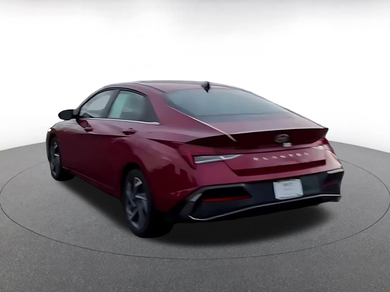 Thumbnail: 2025 Hyundai Elantra - 9