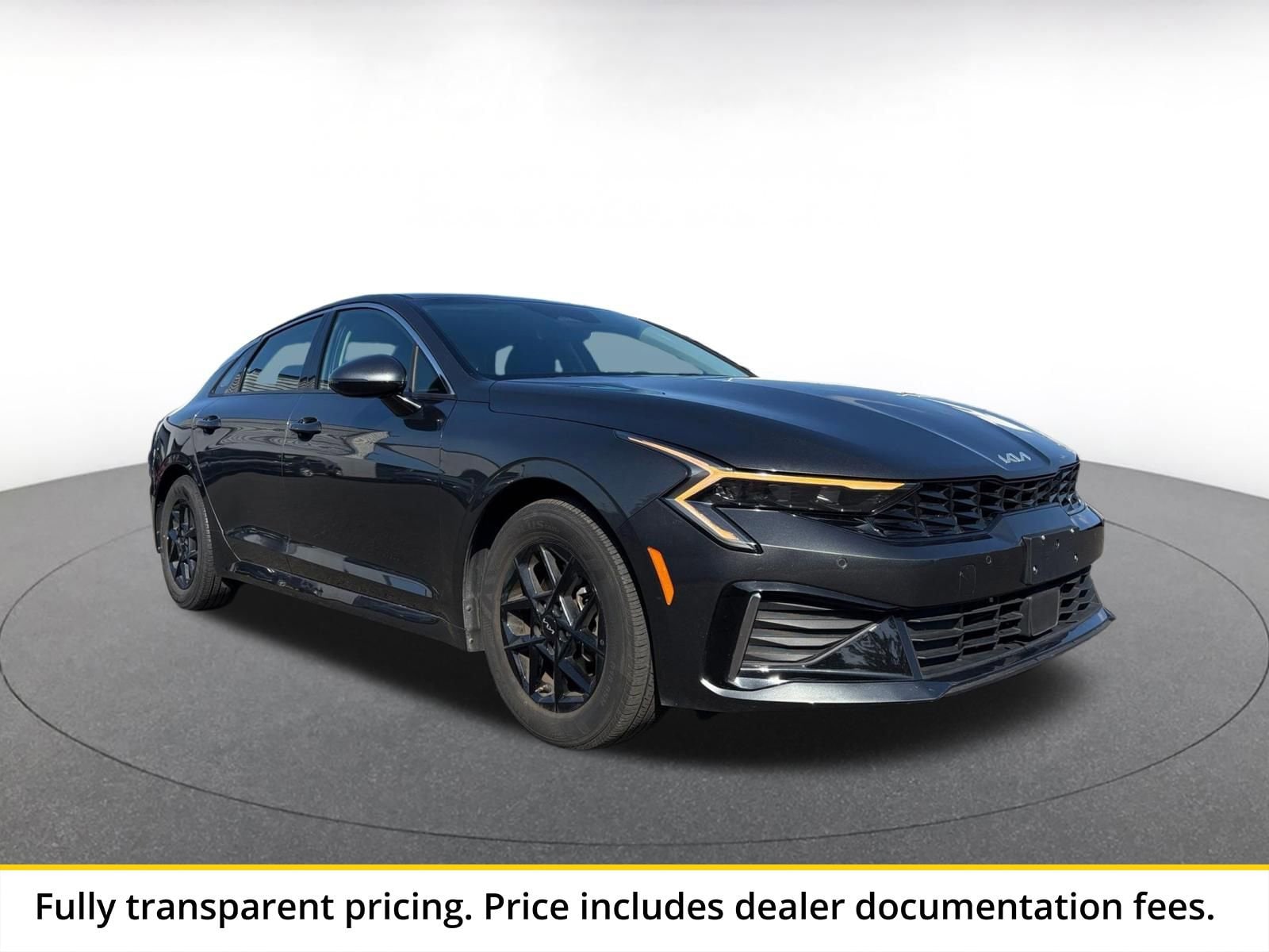 Thumbnail: 2025 Kia K5 - 1
