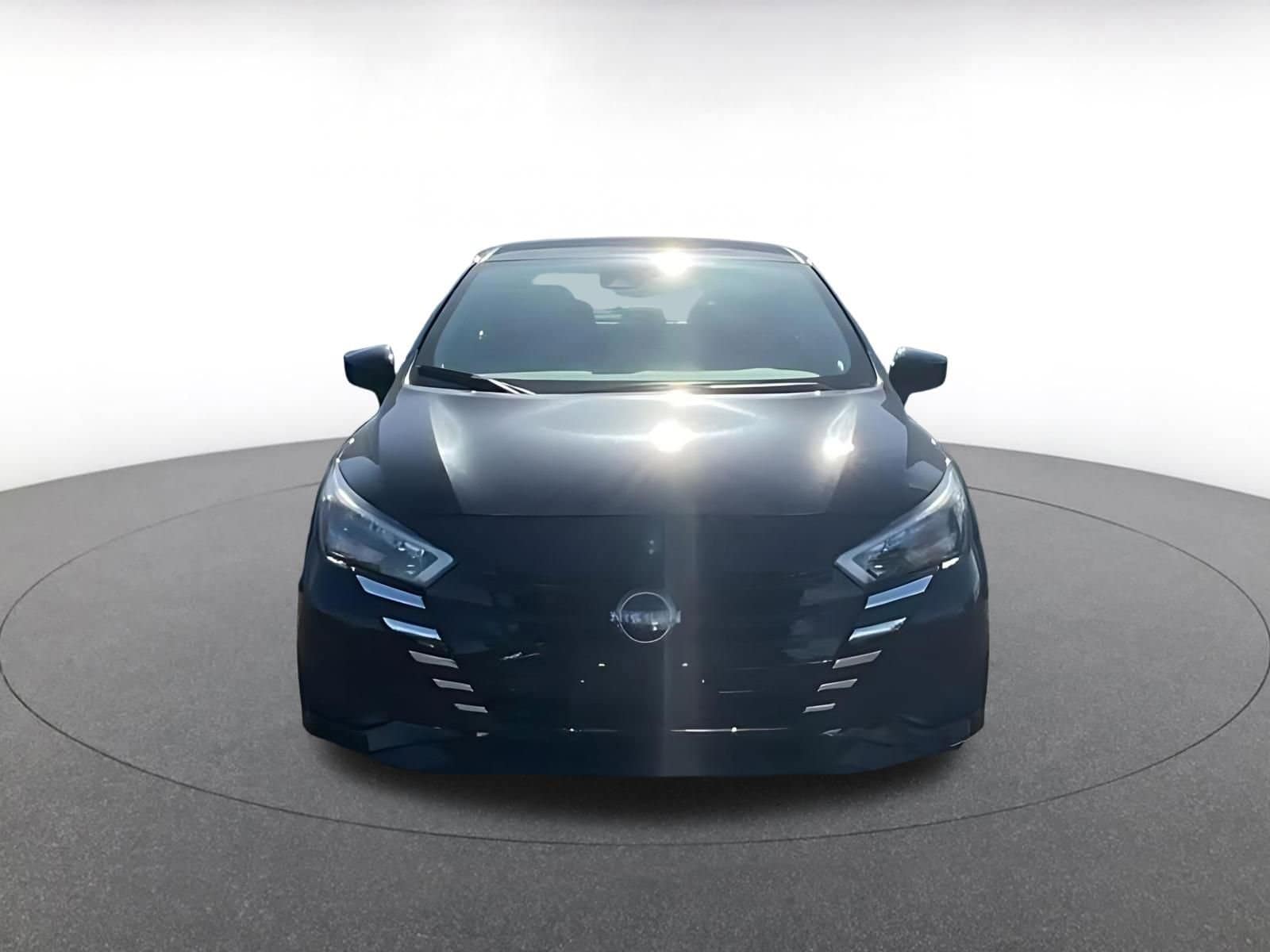 Thumbnail: 2025 Nissan Versa - 2