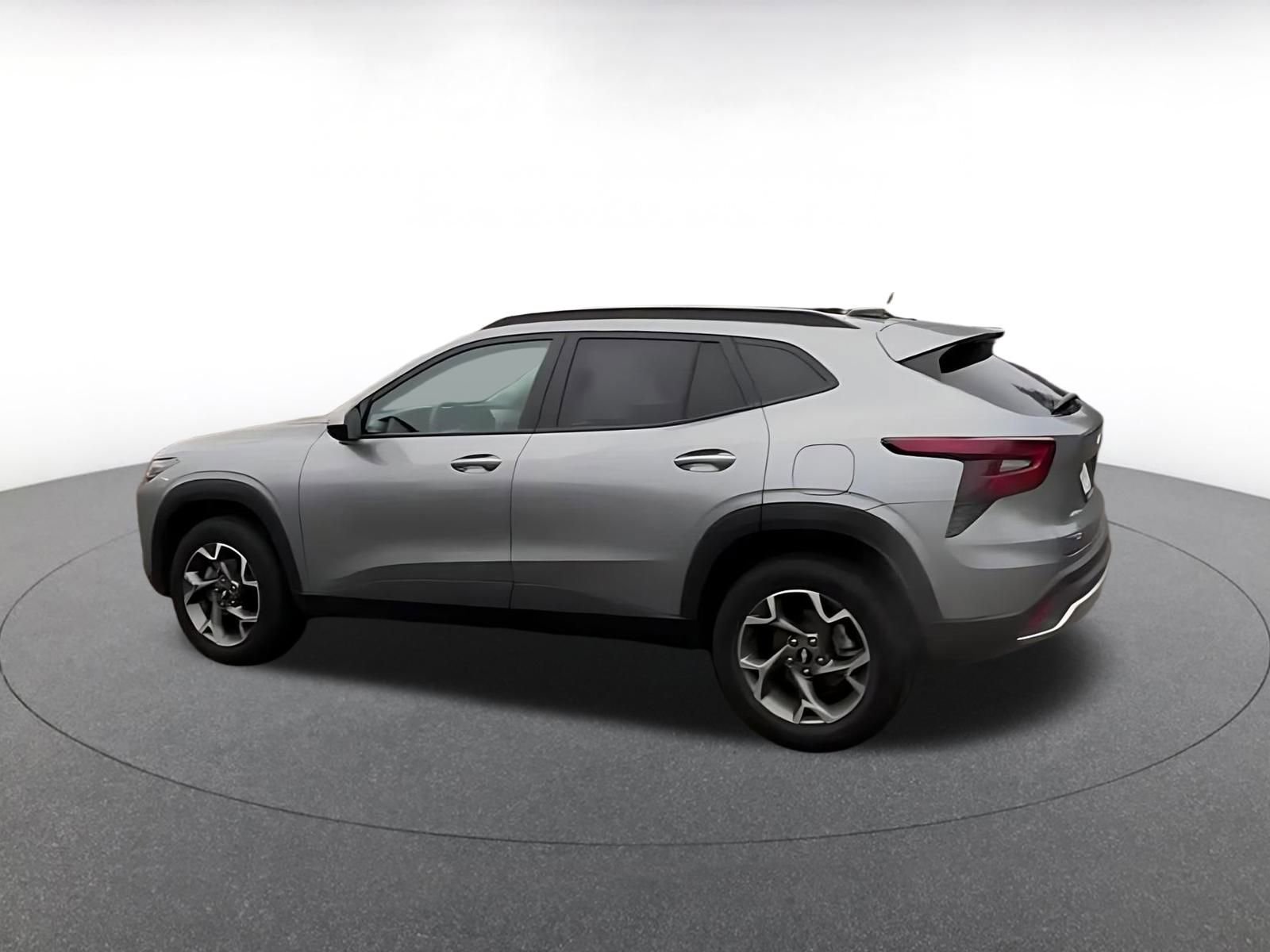 Thumbnail: 2025 Chevrolet Trax - 10