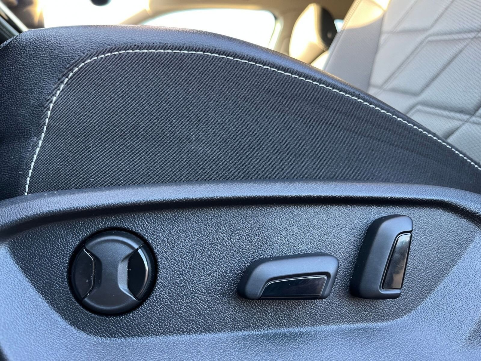 Thumbnail: 2025 Volkswagen Atlas - 23