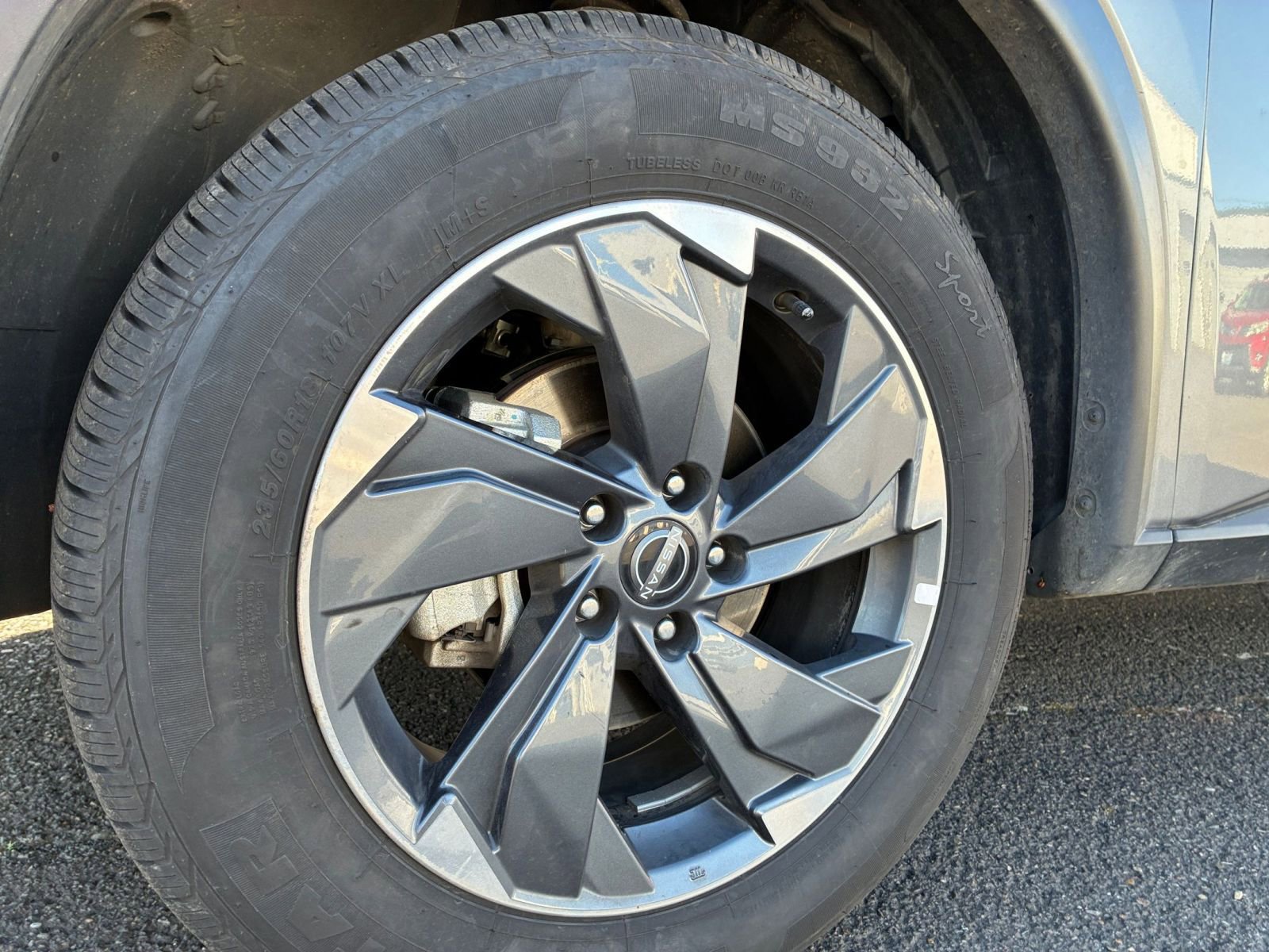 Thumbnail: 2025 Nissan Rogue - 32