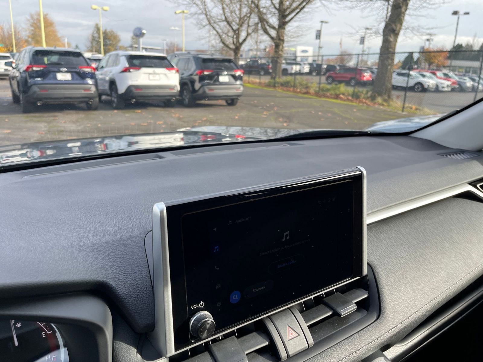 Thumbnail: 2025 Toyota RAV4 - 18