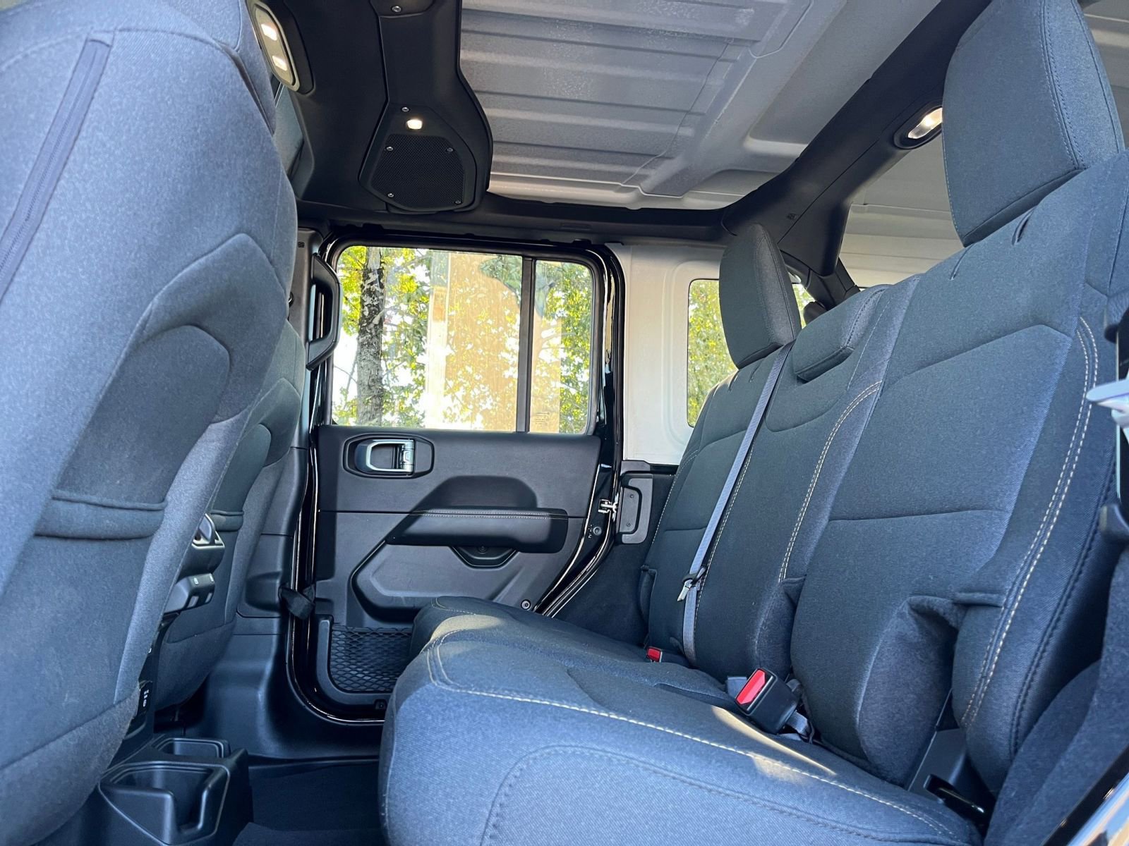 Thumbnail: 2025 Jeep Wrangler - 24