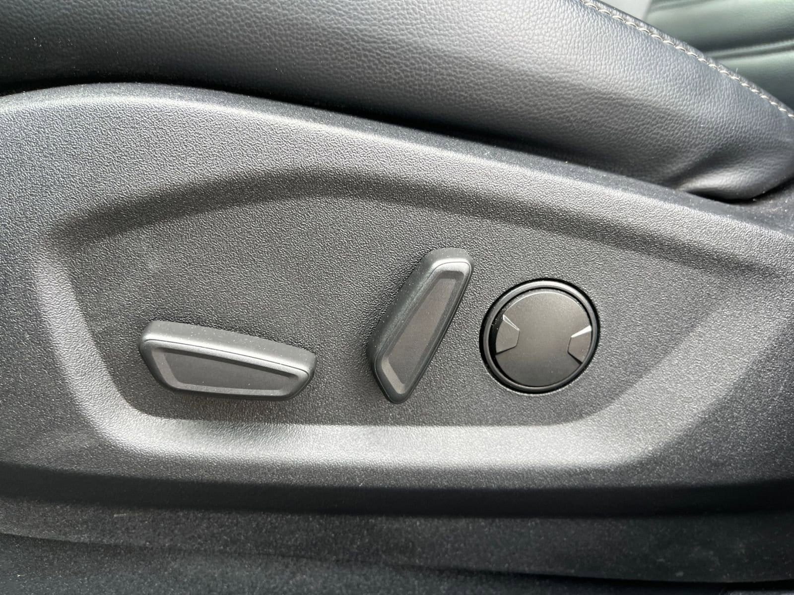 Thumbnail: 2024 Ford Edge - 24
