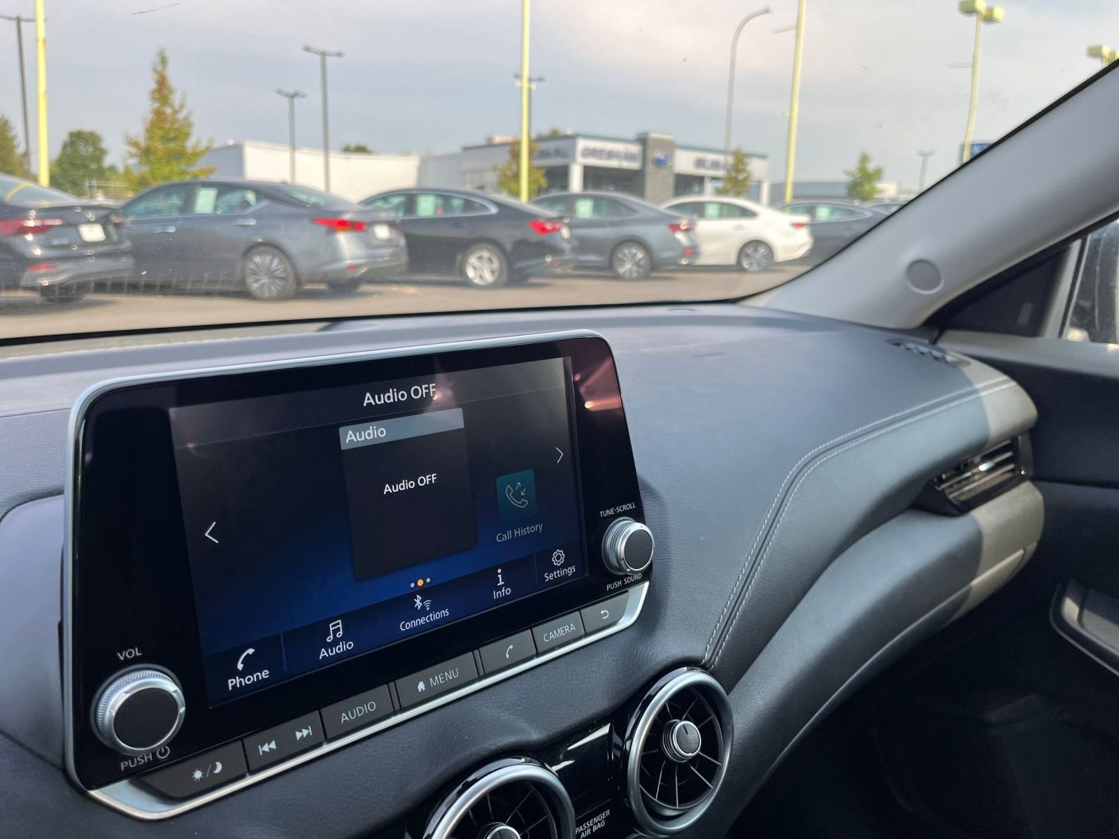 Thumbnail: 2024 Nissan Sentra - 33