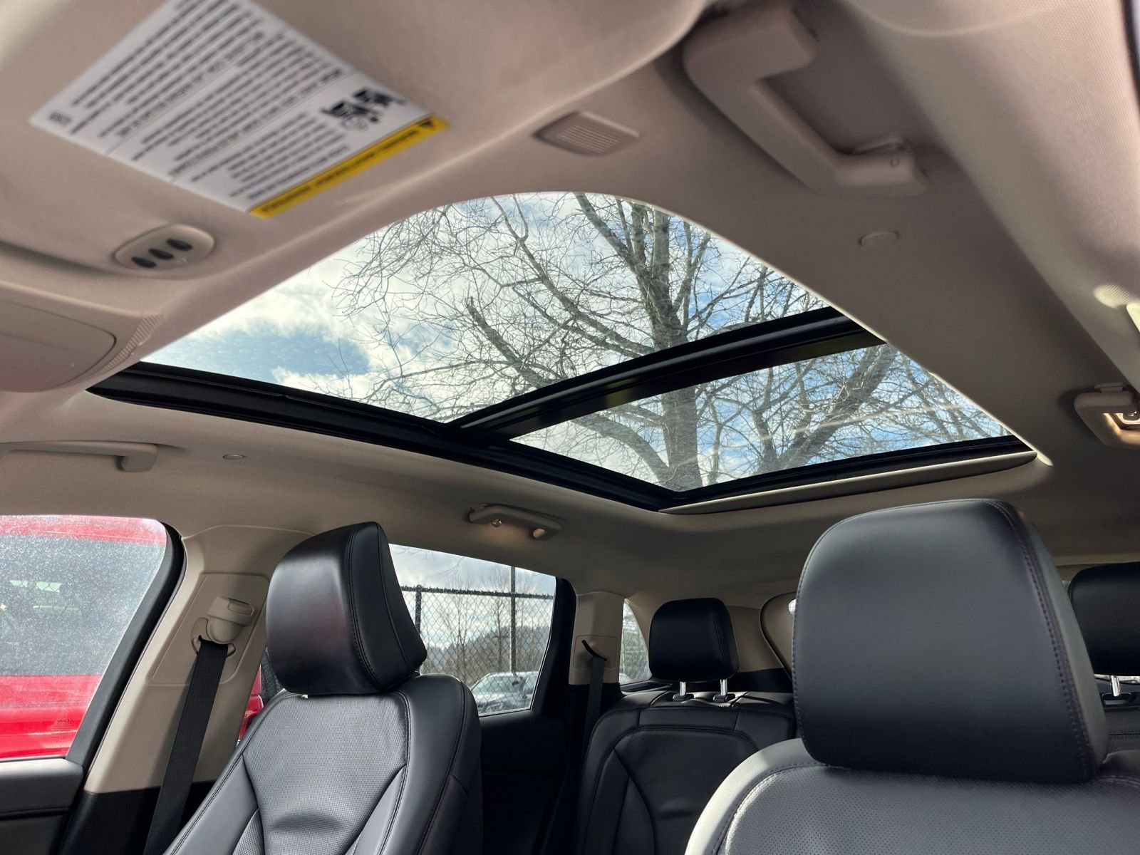 Thumbnail: 2023 Lincoln Nautilus - 24