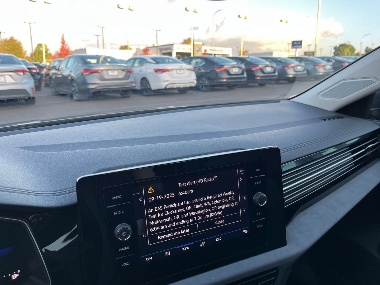 Thumbnail: 2025 Volkswagen Jetta - 18