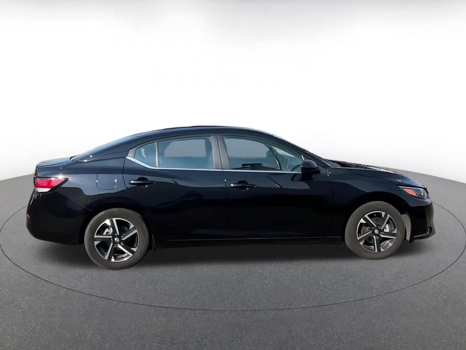 Thumbnail: 2024 Nissan Sentra - 16