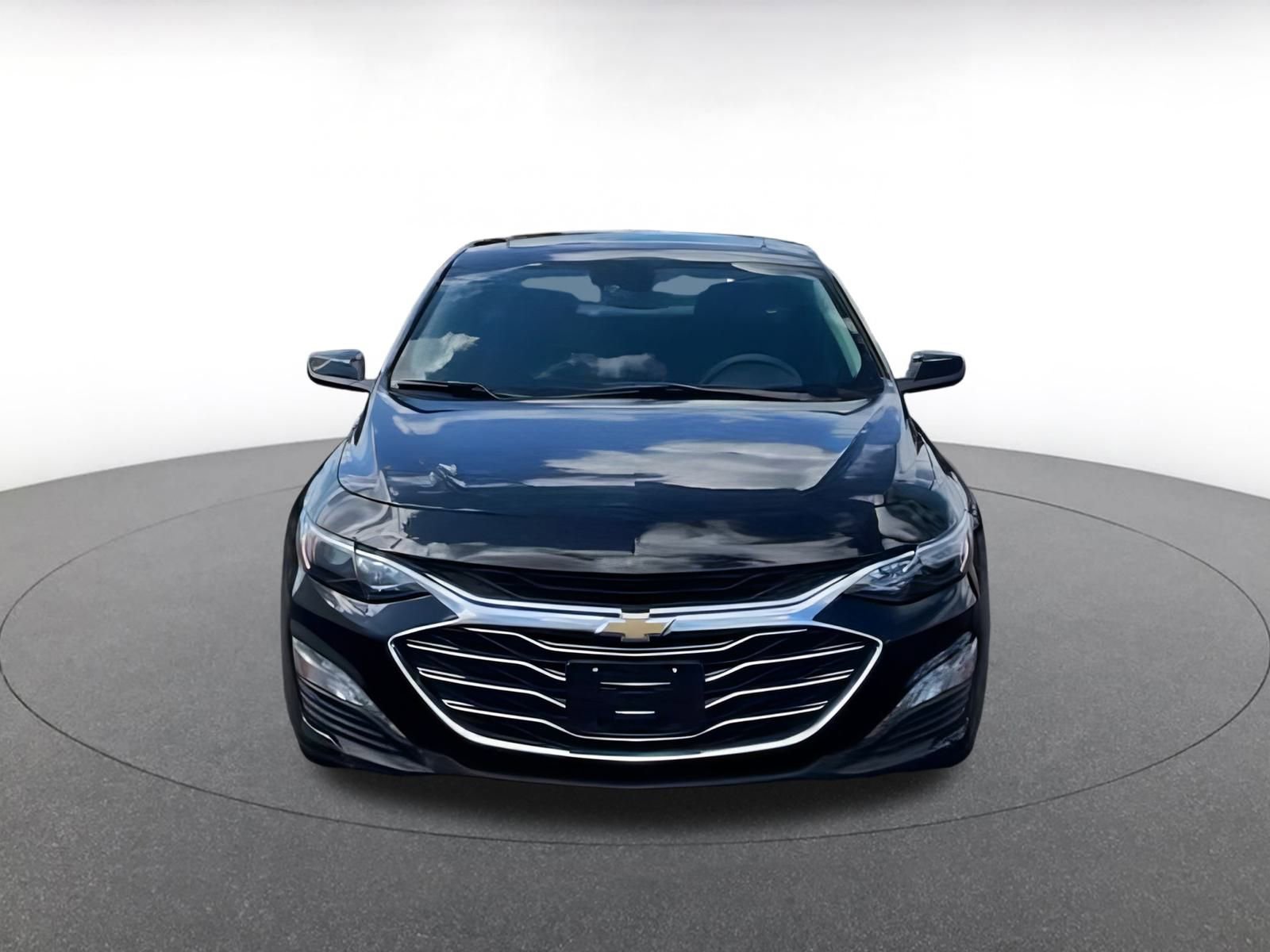 Thumbnail: 2024 Chevrolet Malibu - 5
