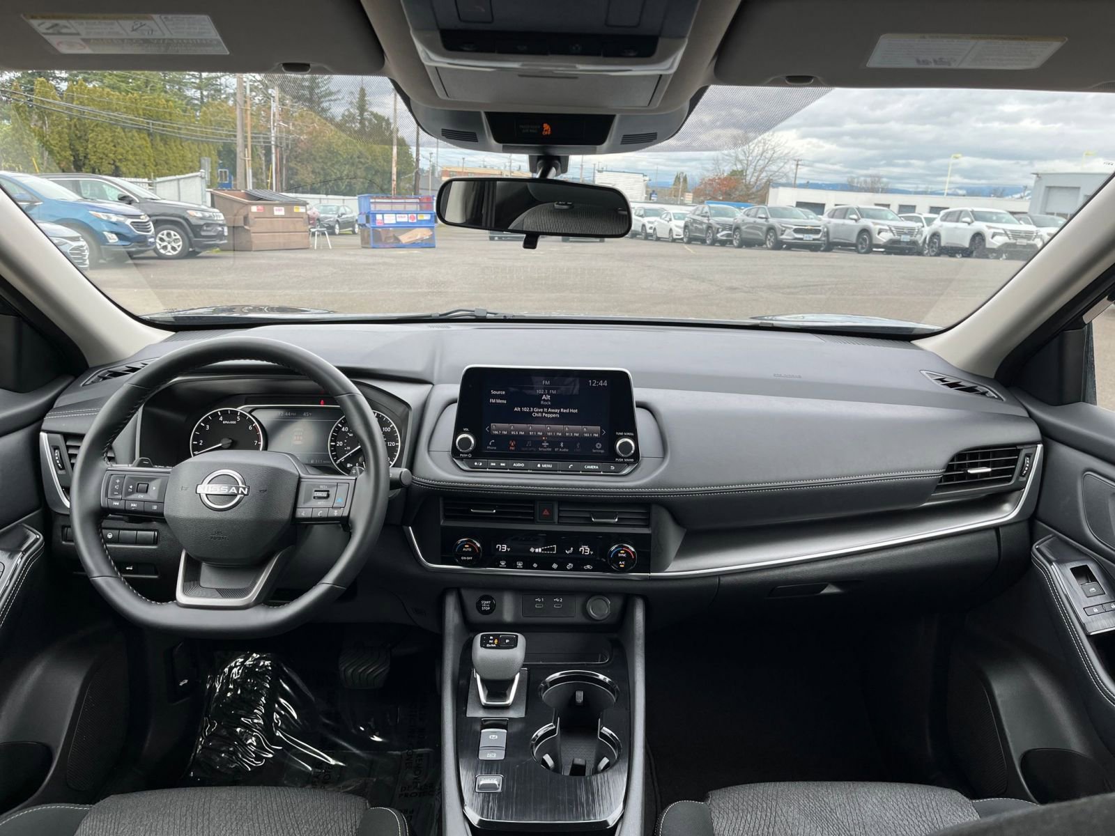 Thumbnail: 2025 Nissan Rogue - 35