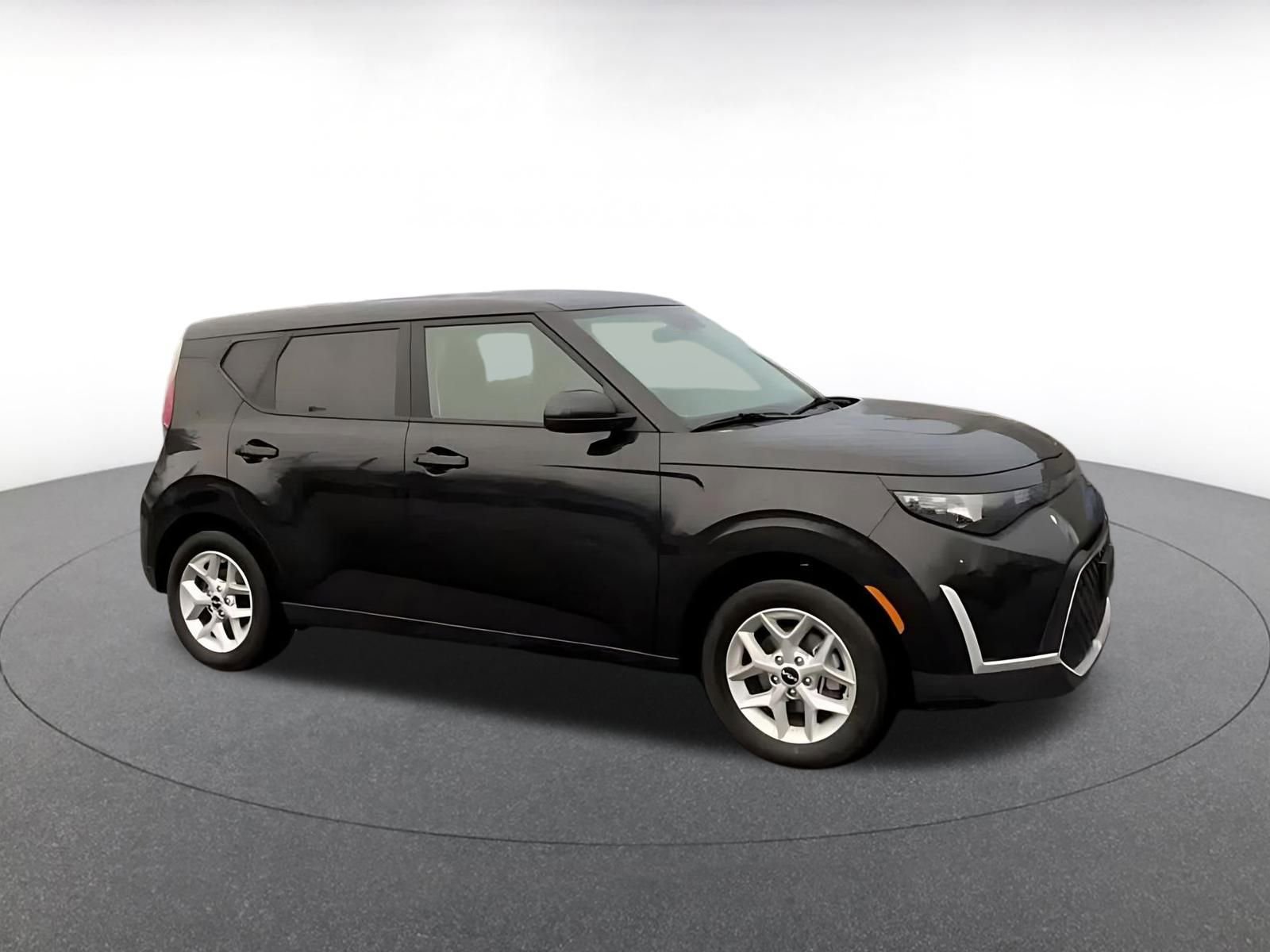 Thumbnail: 2025 Kia Soul - 2