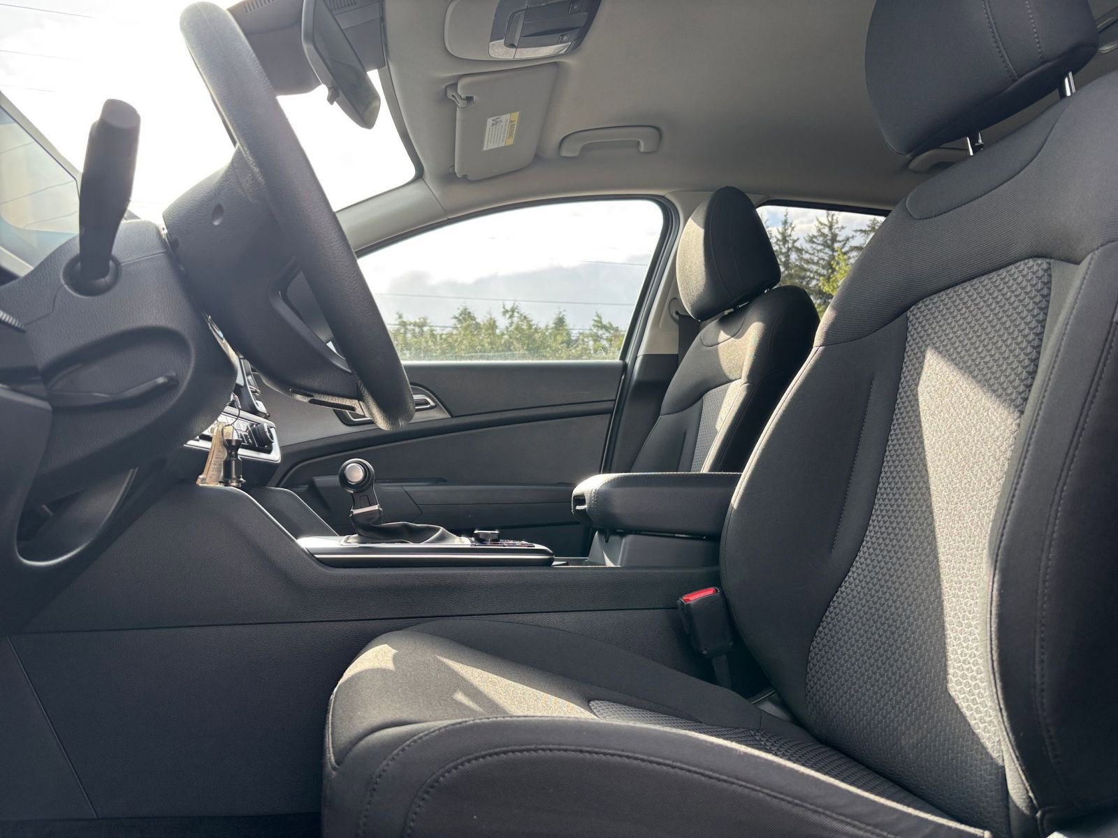 Thumbnail: 2025 Kia Sportage - 25