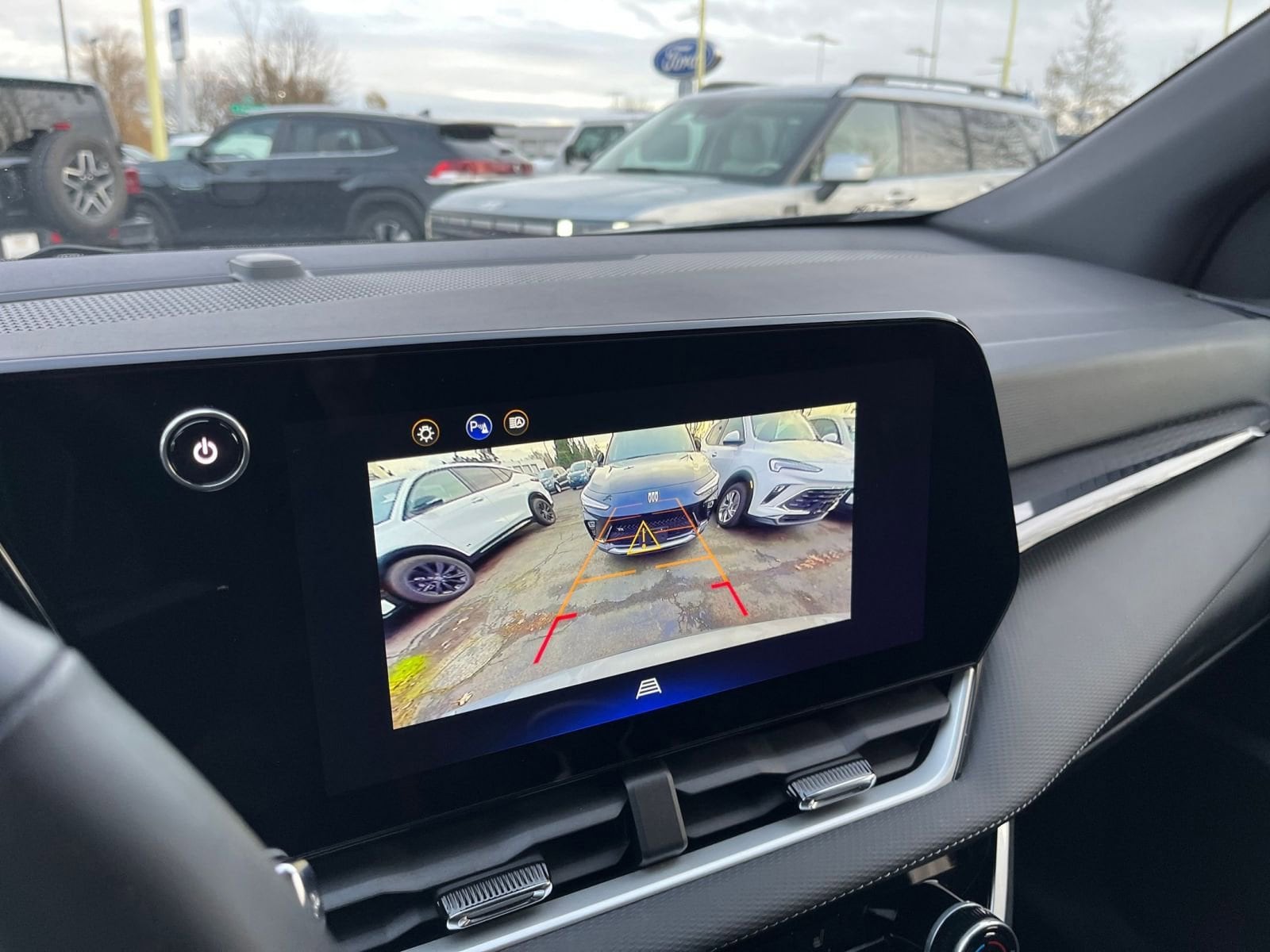 Thumbnail: 2025 Chevrolet Equinox - 17