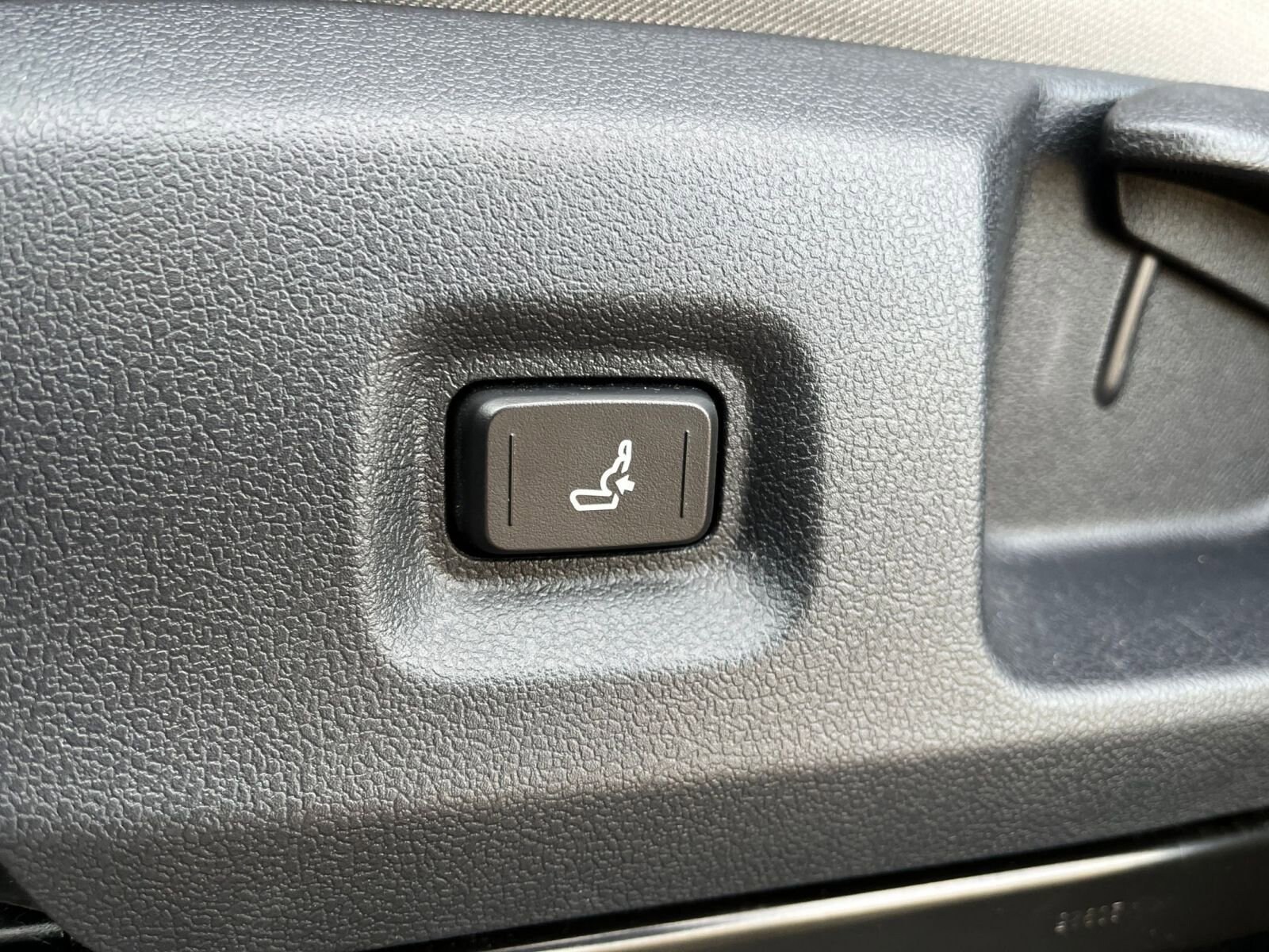 Thumbnail: 2025 Toyota Tacoma - 23