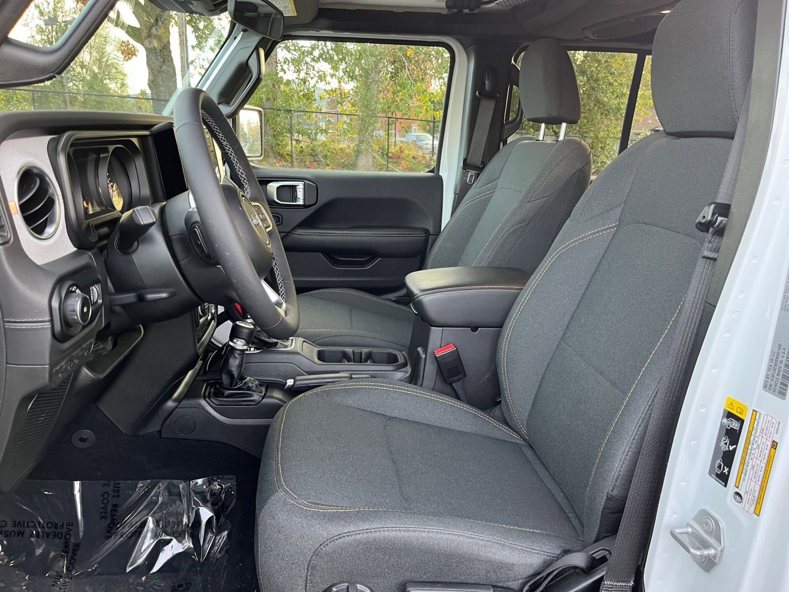 Thumbnail: 2025 Jeep Wrangler - 35