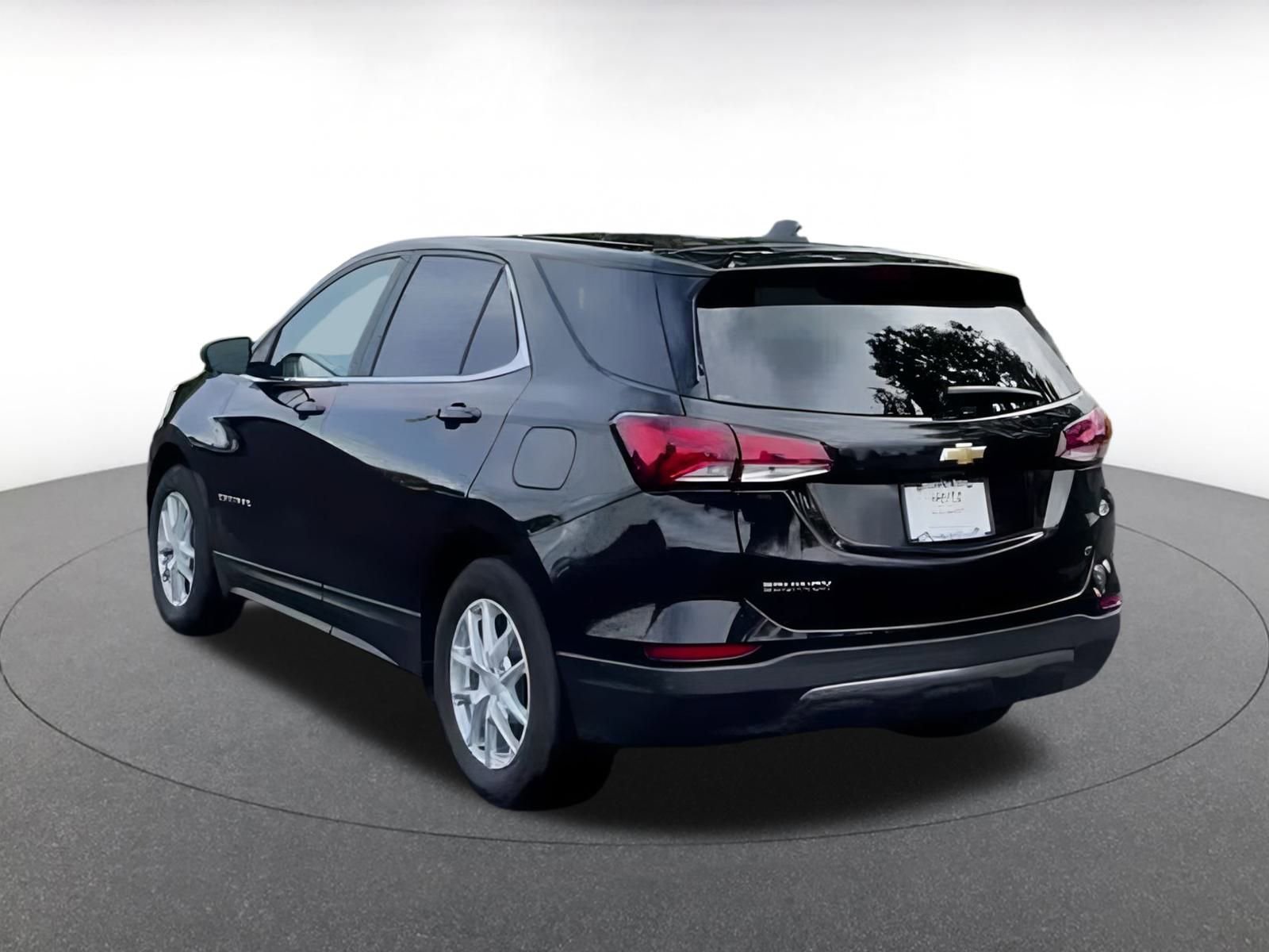 Thumbnail: 2024 Chevrolet Equinox - 11