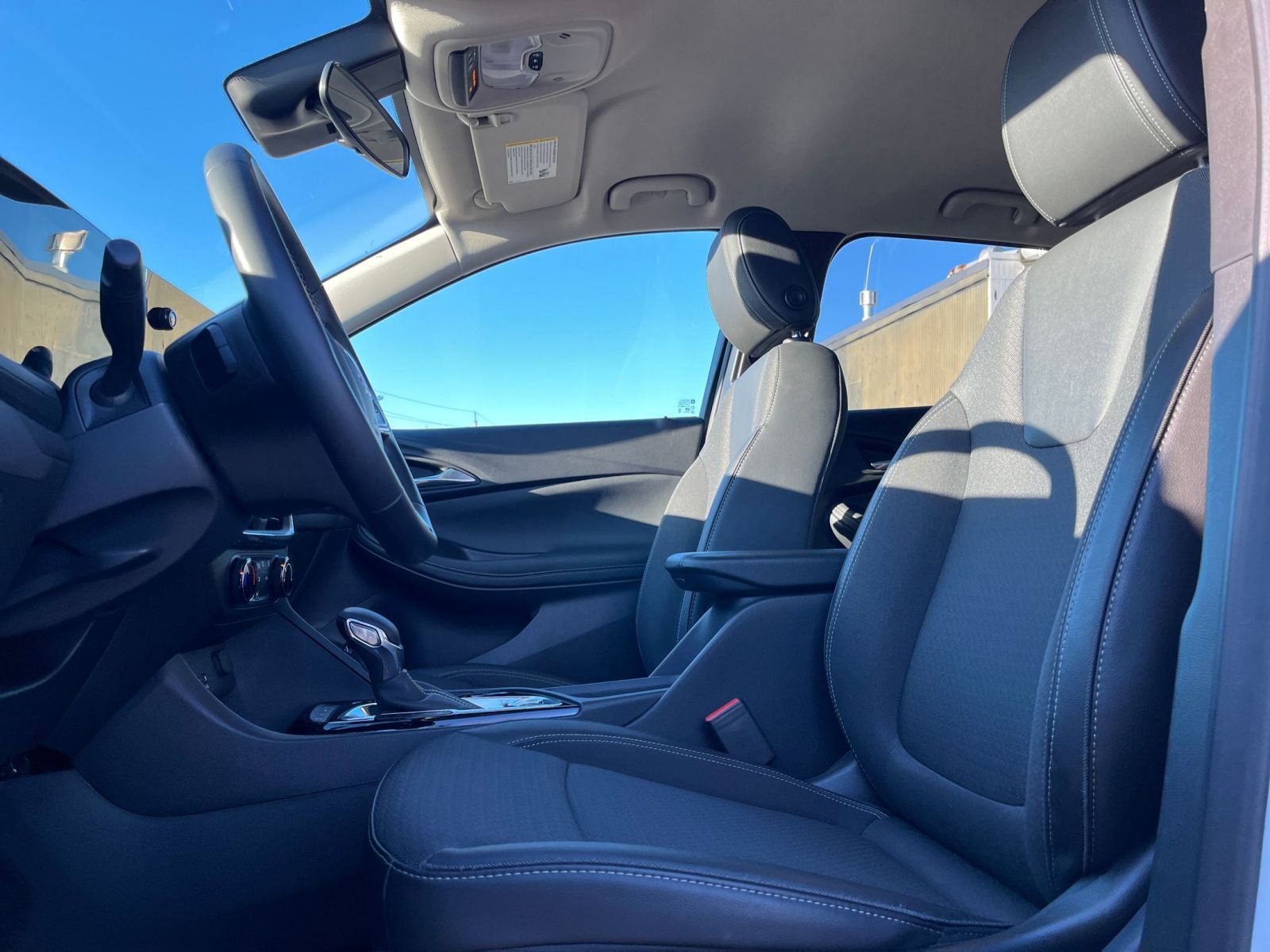 Thumbnail: 2025 Buick Encore GX - 27