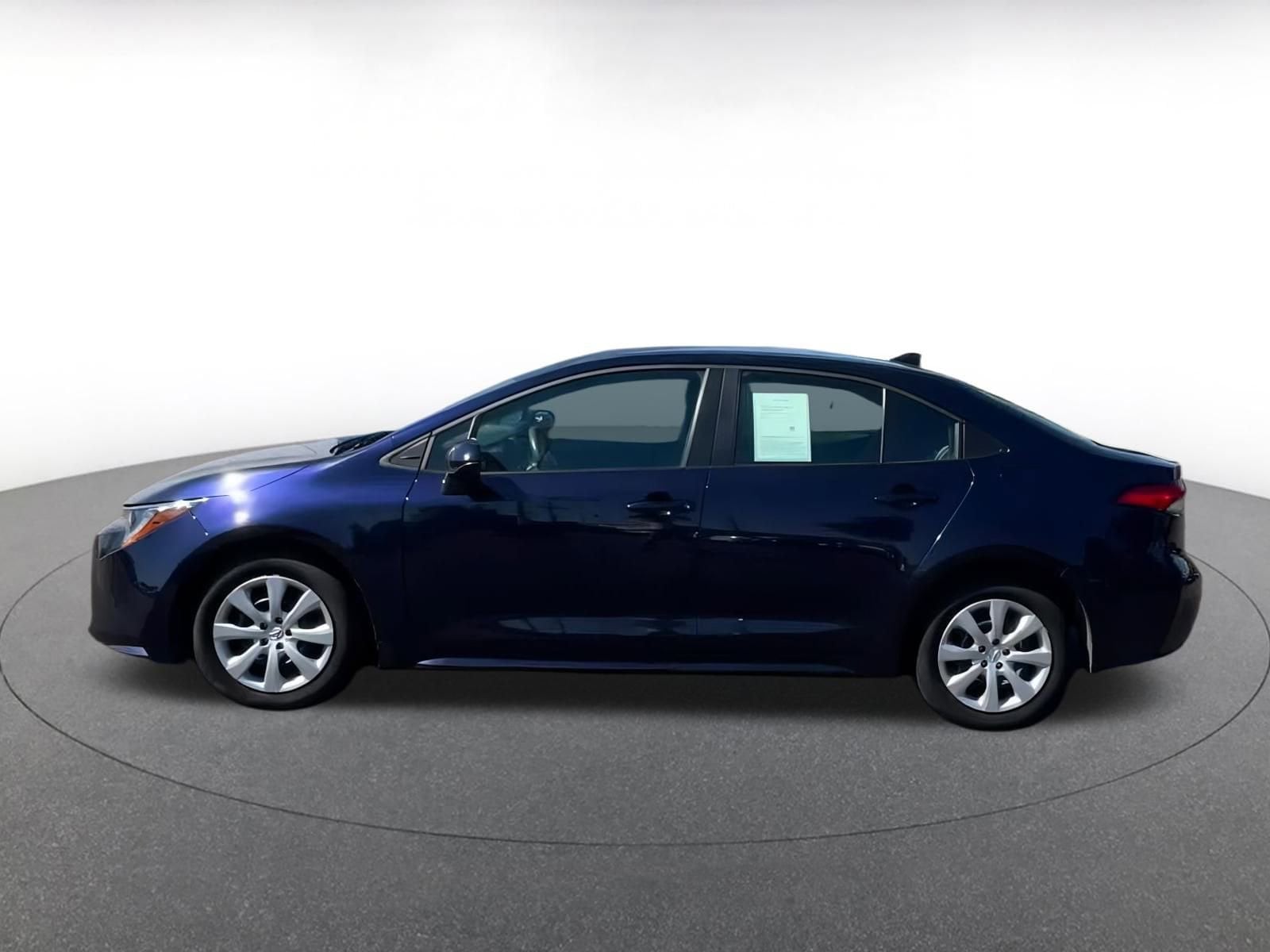 Thumbnail: 2024 Toyota Corolla - 9