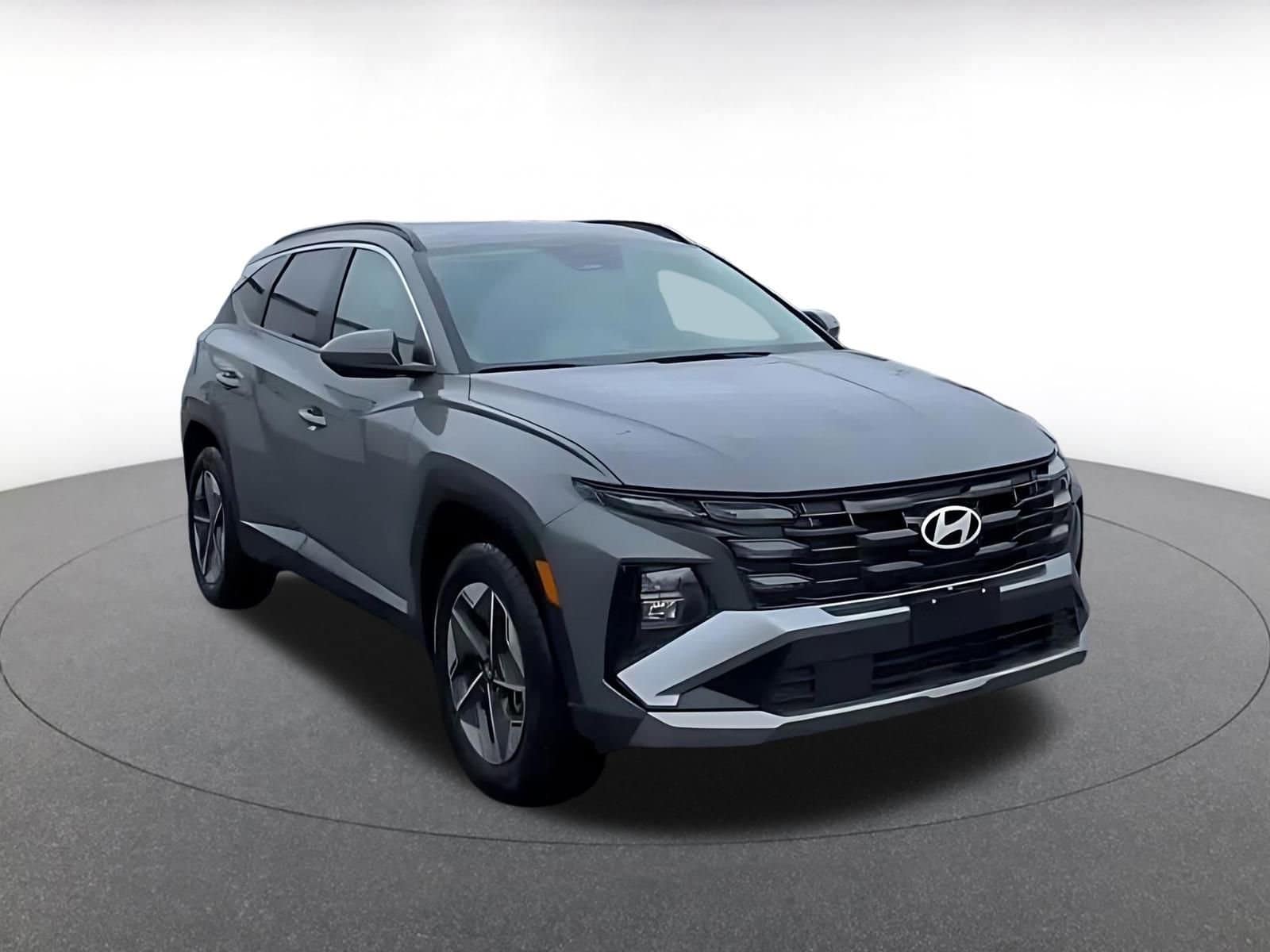 Thumbnail: 2025 Hyundai Tucson - 3