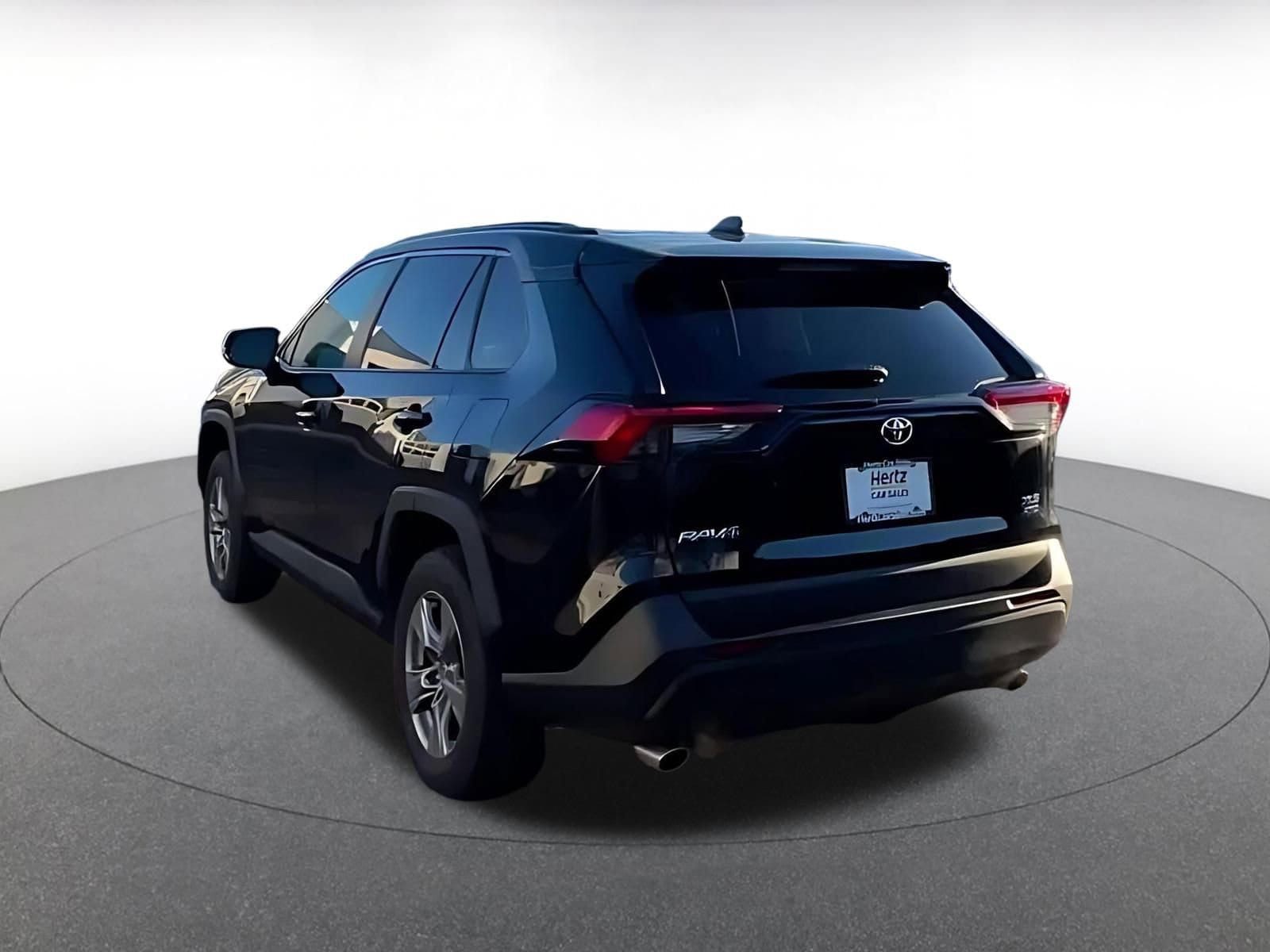 Thumbnail: 2025 Toyota RAV4 - 14