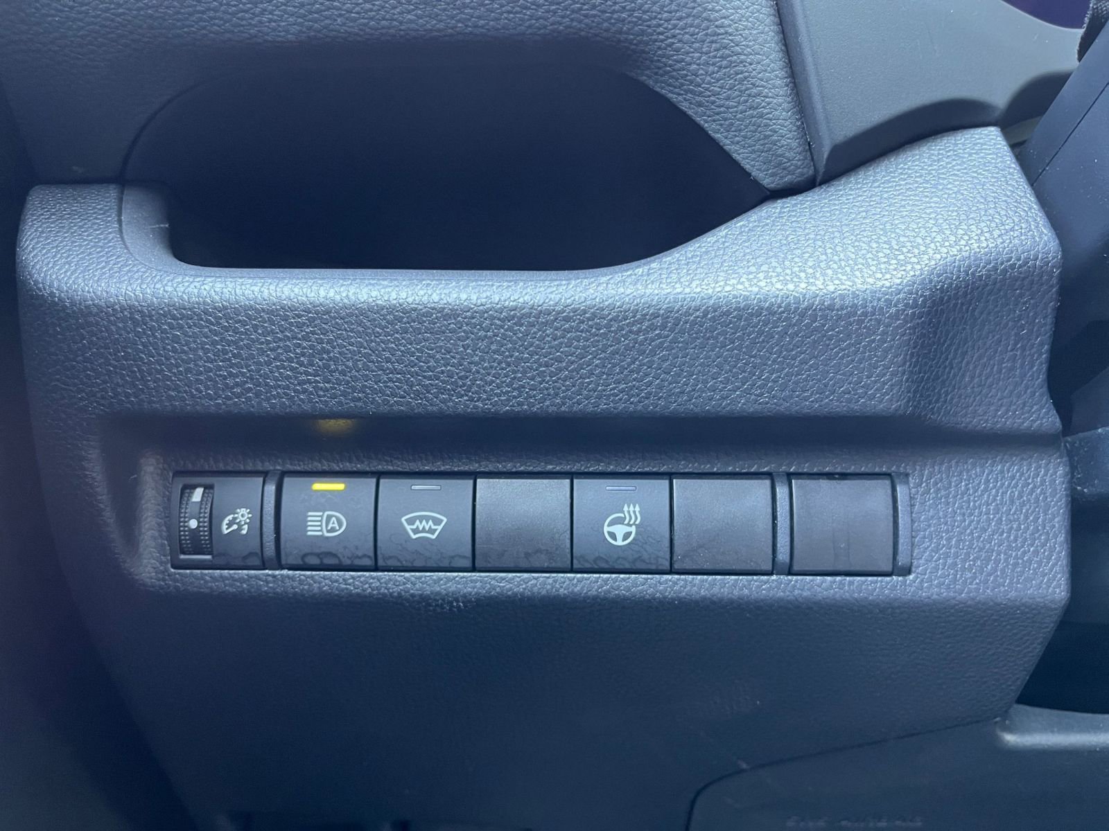 Thumbnail: 2024 Toyota RAV4 - 22