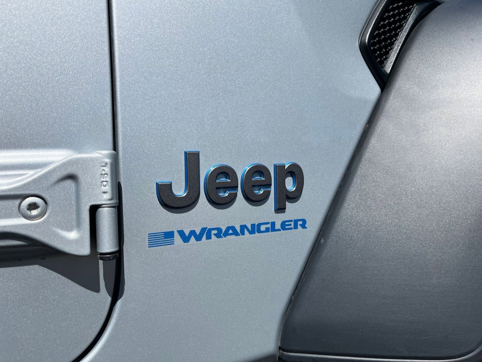 Thumbnail: 2023 Jeep Wrangler - 12