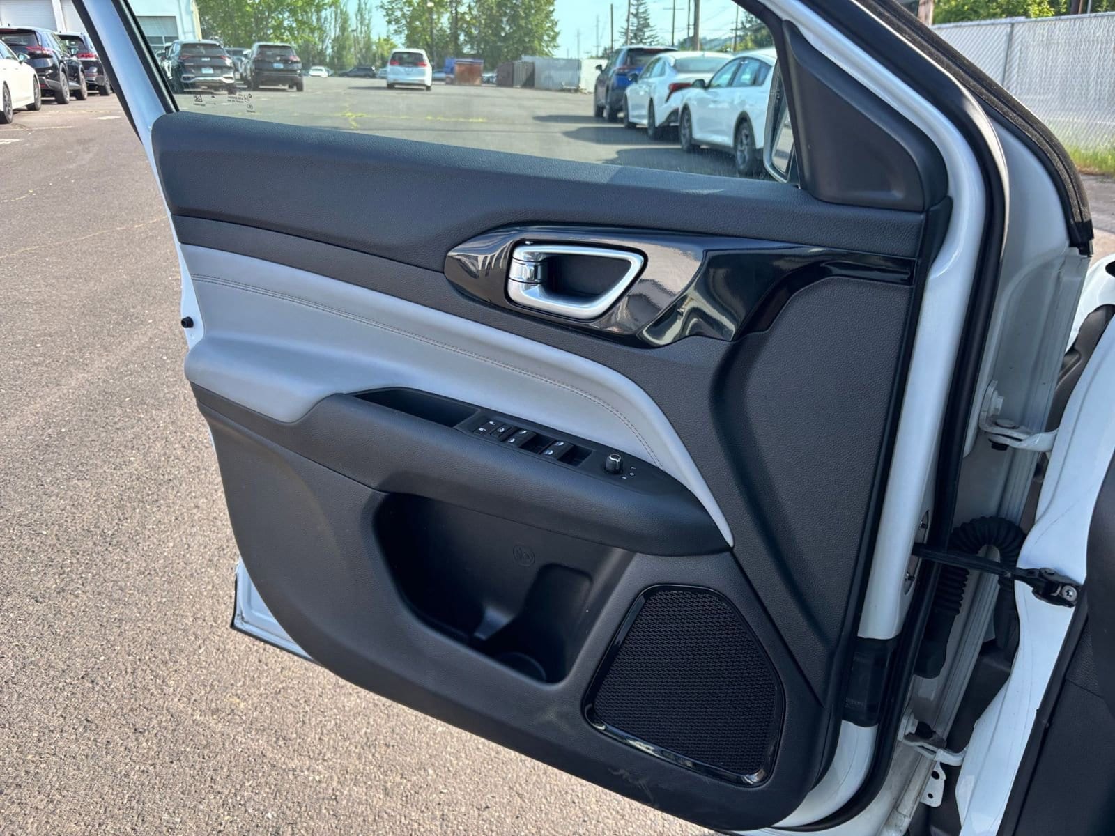 Thumbnail: 2025 Jeep Compass - 18