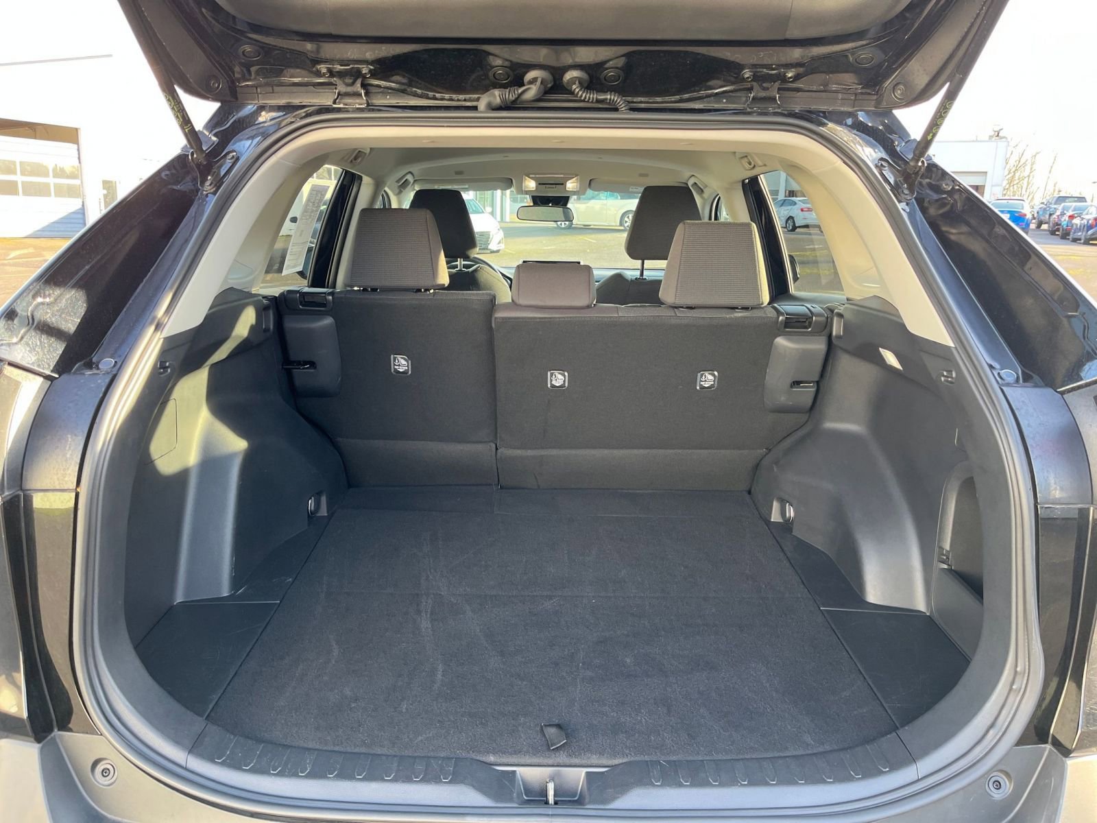 Thumbnail: 2025 Toyota RAV4 - 30