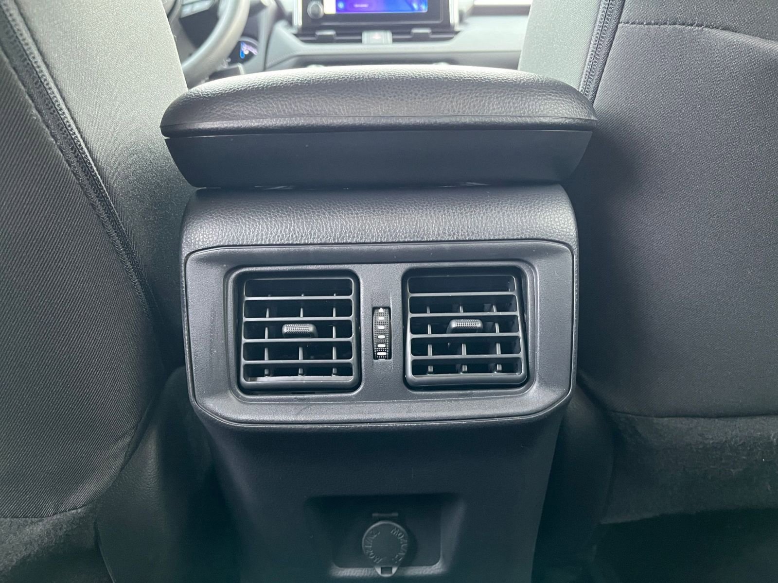 Thumbnail: 2025 Toyota RAV4 - 23